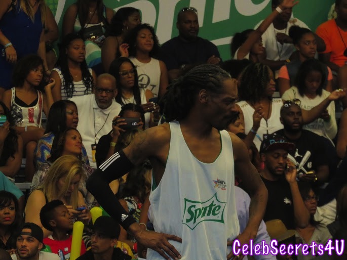 Justin Bieber & Chris Brown: BET Experience Celebrity Basketball Game – See the Photos!