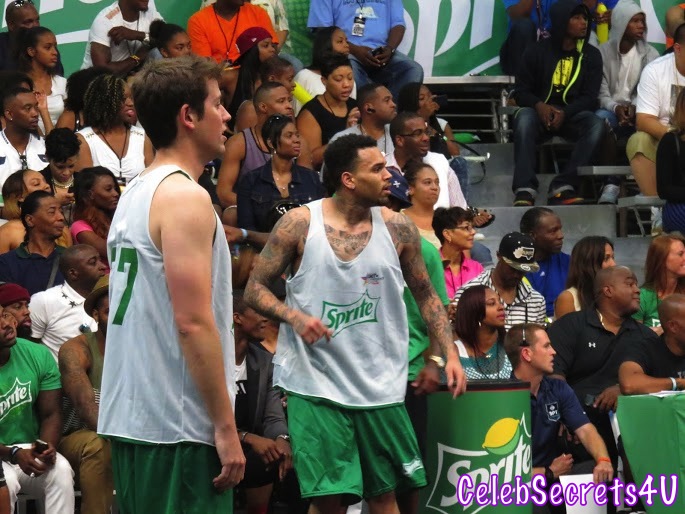 Justin Bieber & Chris Brown: BET Experience Celebrity Basketball Game – See the Photos!
