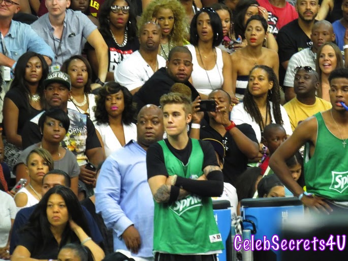 Justin Bieber & Chris Brown: BET Experience Celebrity Basketball Game – See the Photos!