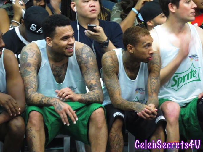 Justin Bieber & Chris Brown: BET Experience Celebrity Basketball Game – See the Photos!