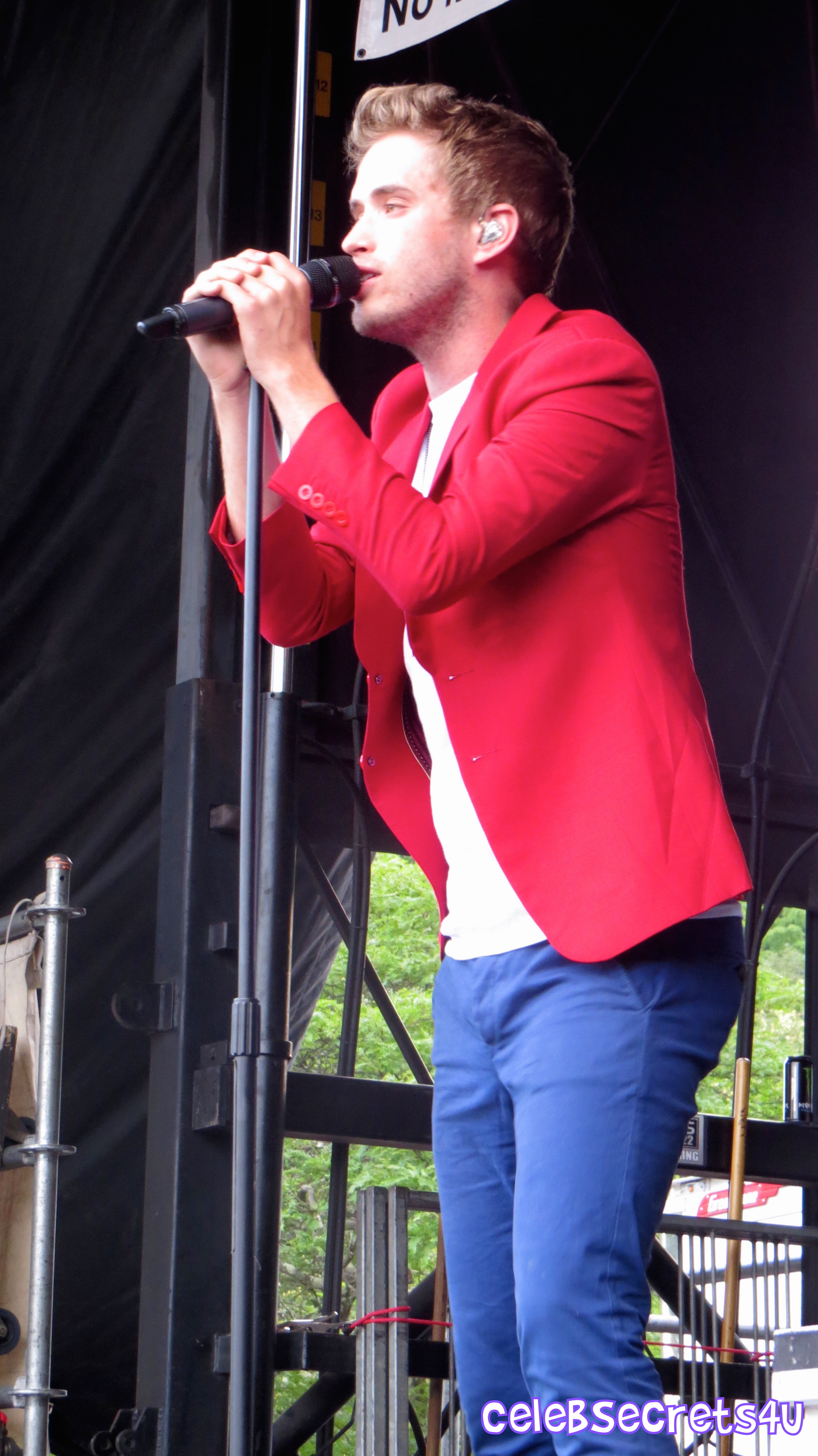 Warped Tour Wednesday: CelebSecrets4U Chats with Brian Dales from The Summer Set