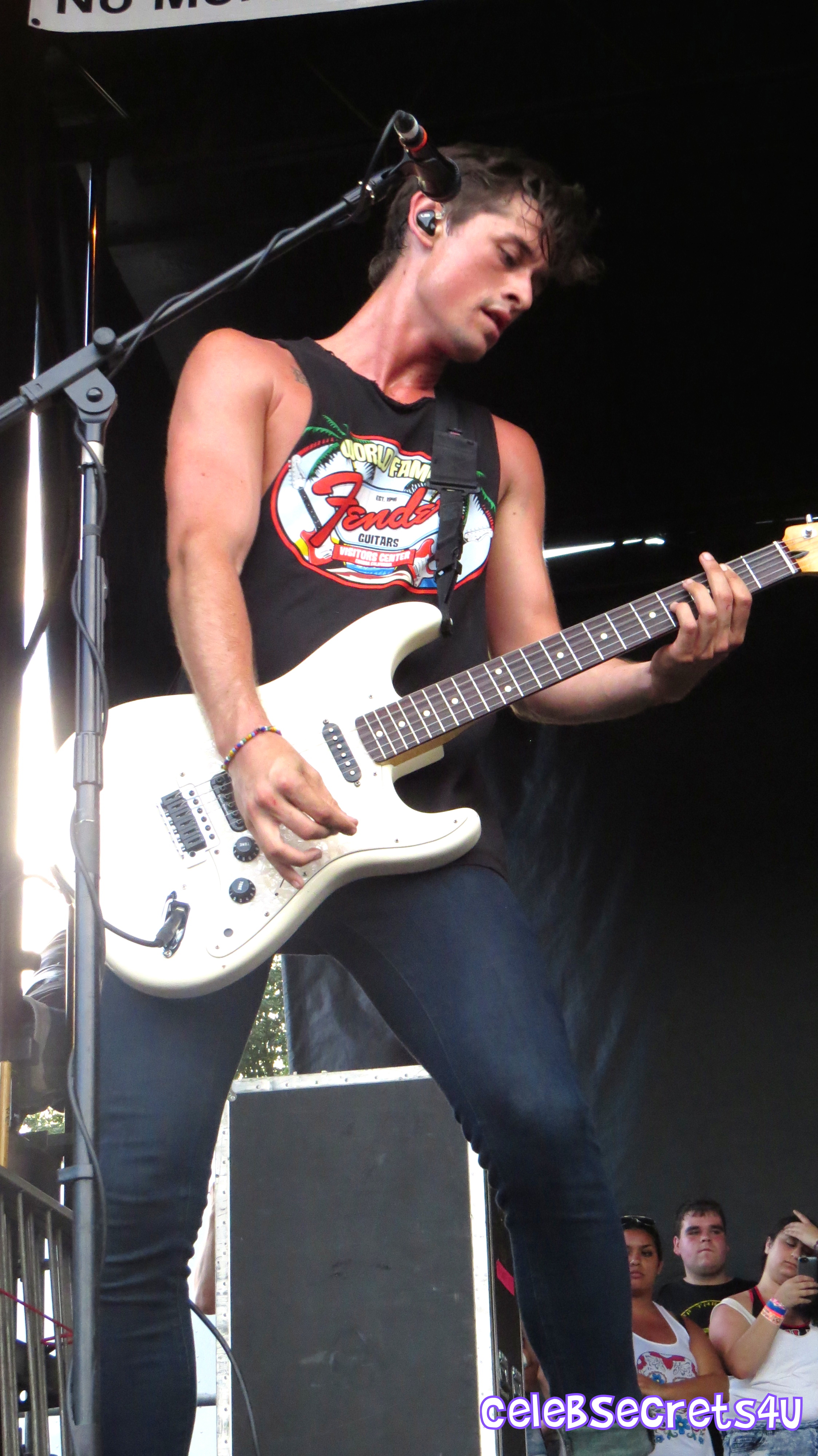 Warped Tour Wednesday: CelebSecrets4U Chats with Brian Dales from The Summer Set