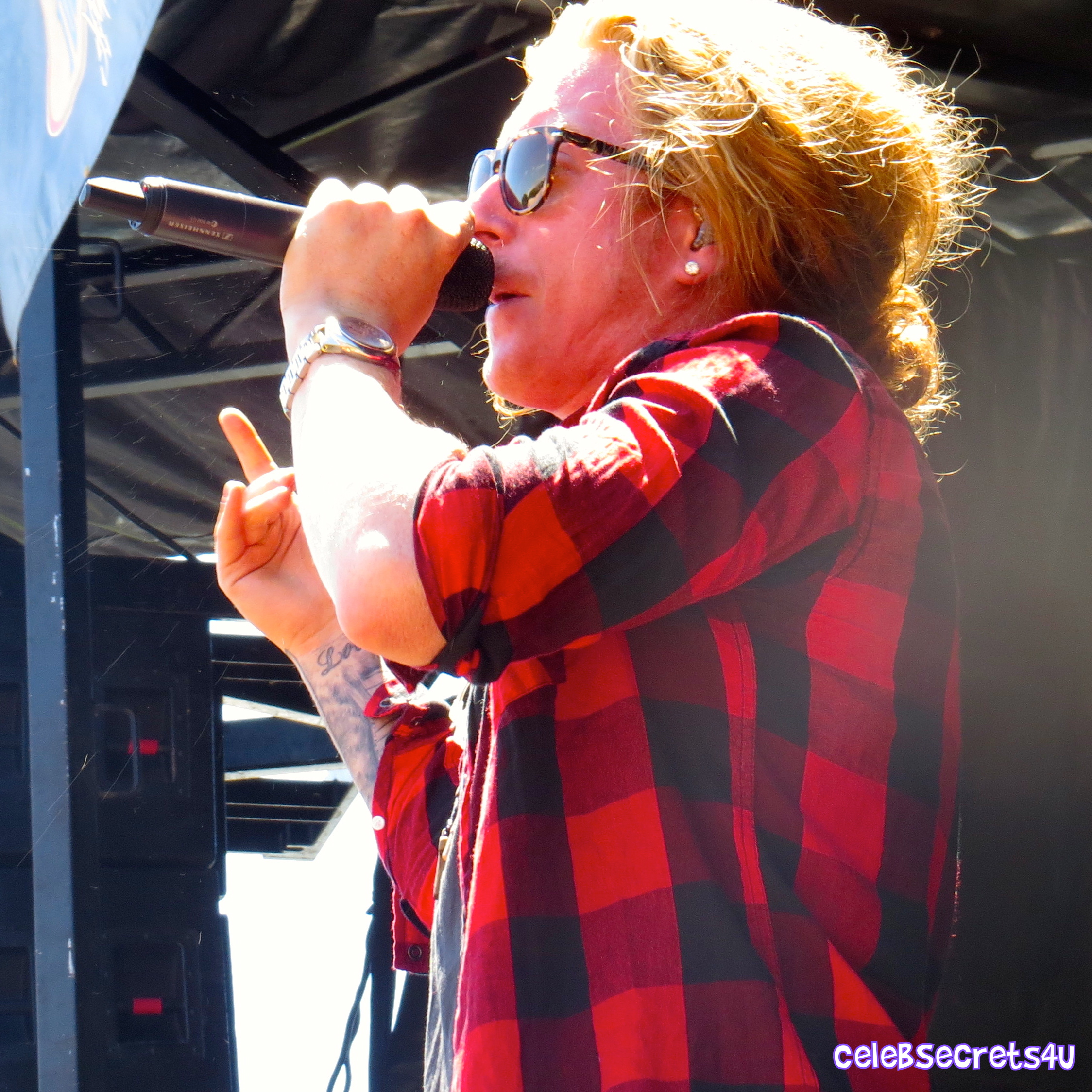 Warped Wednesday: CelebSecrets4U Chats with We The Kings’ Travis Clark