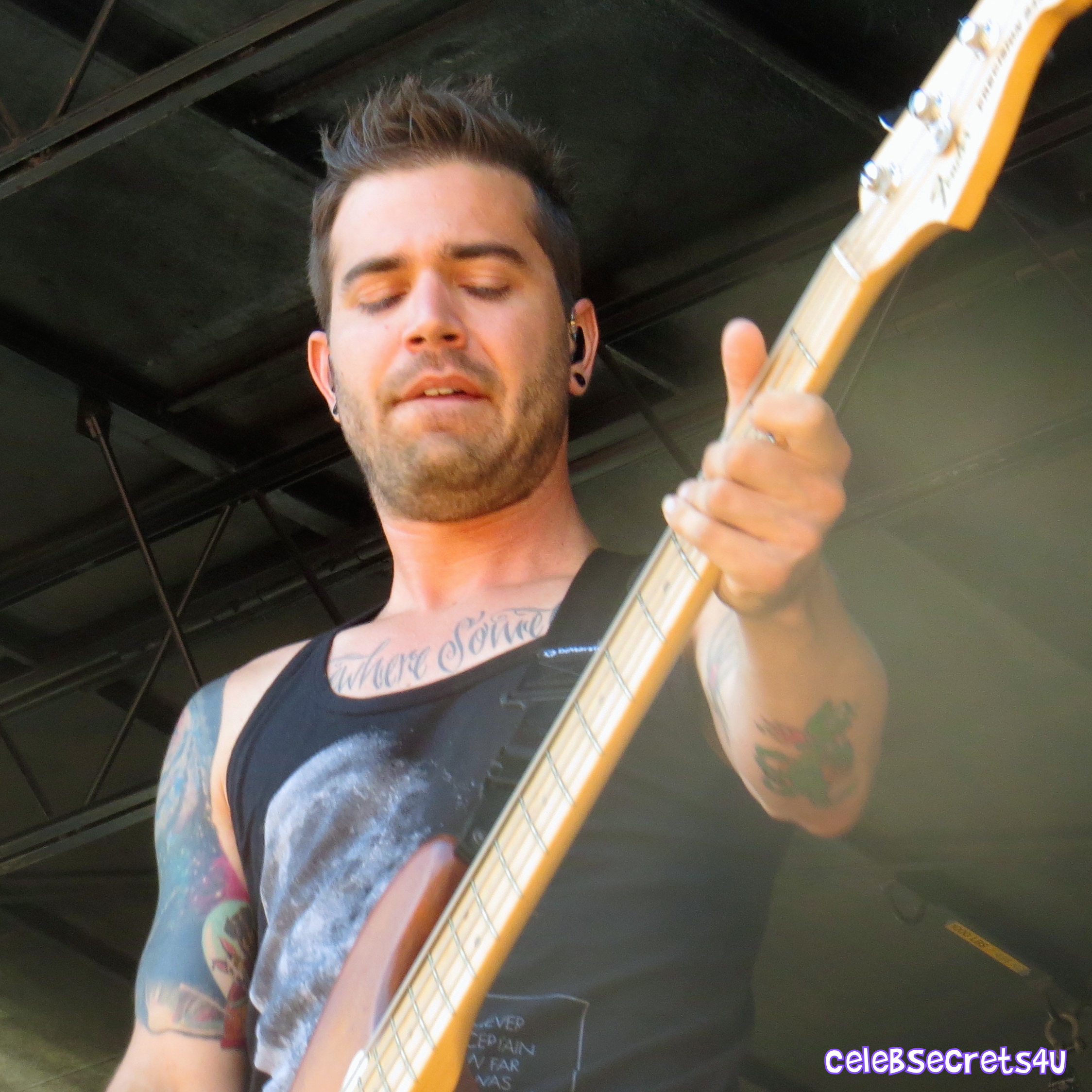 Warped Wednesday: CelebSecrets4U Chats with We The Kings’ Travis Clark