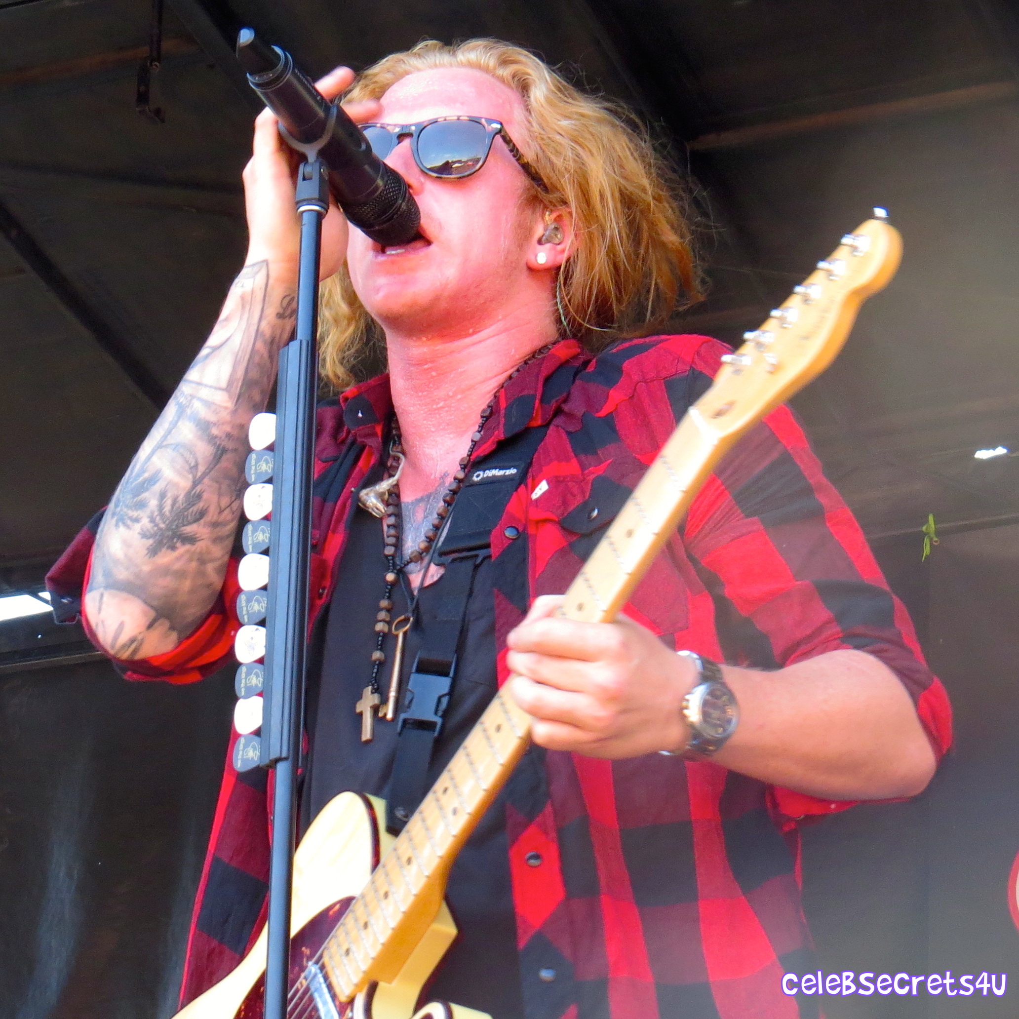 Warped Wednesday: CelebSecrets4U Chats with We The Kings’ Travis Clark