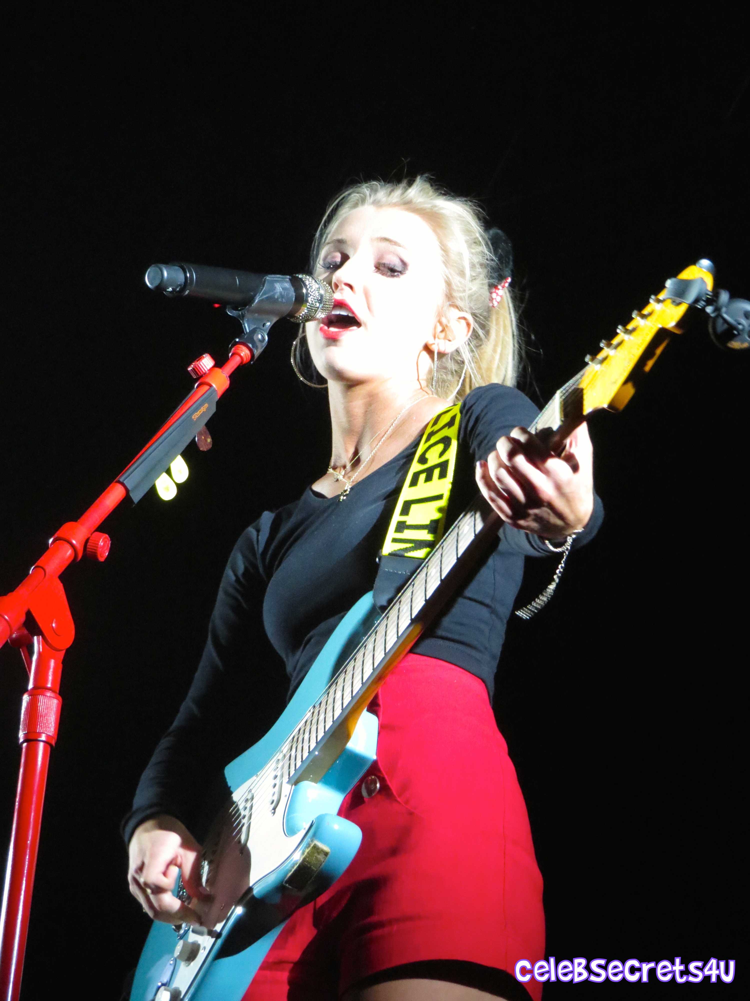 Show Review: MKTO “The American Dream” Tour (@WeAreMKTO @TiffanyHoughton @ActionItemBand)