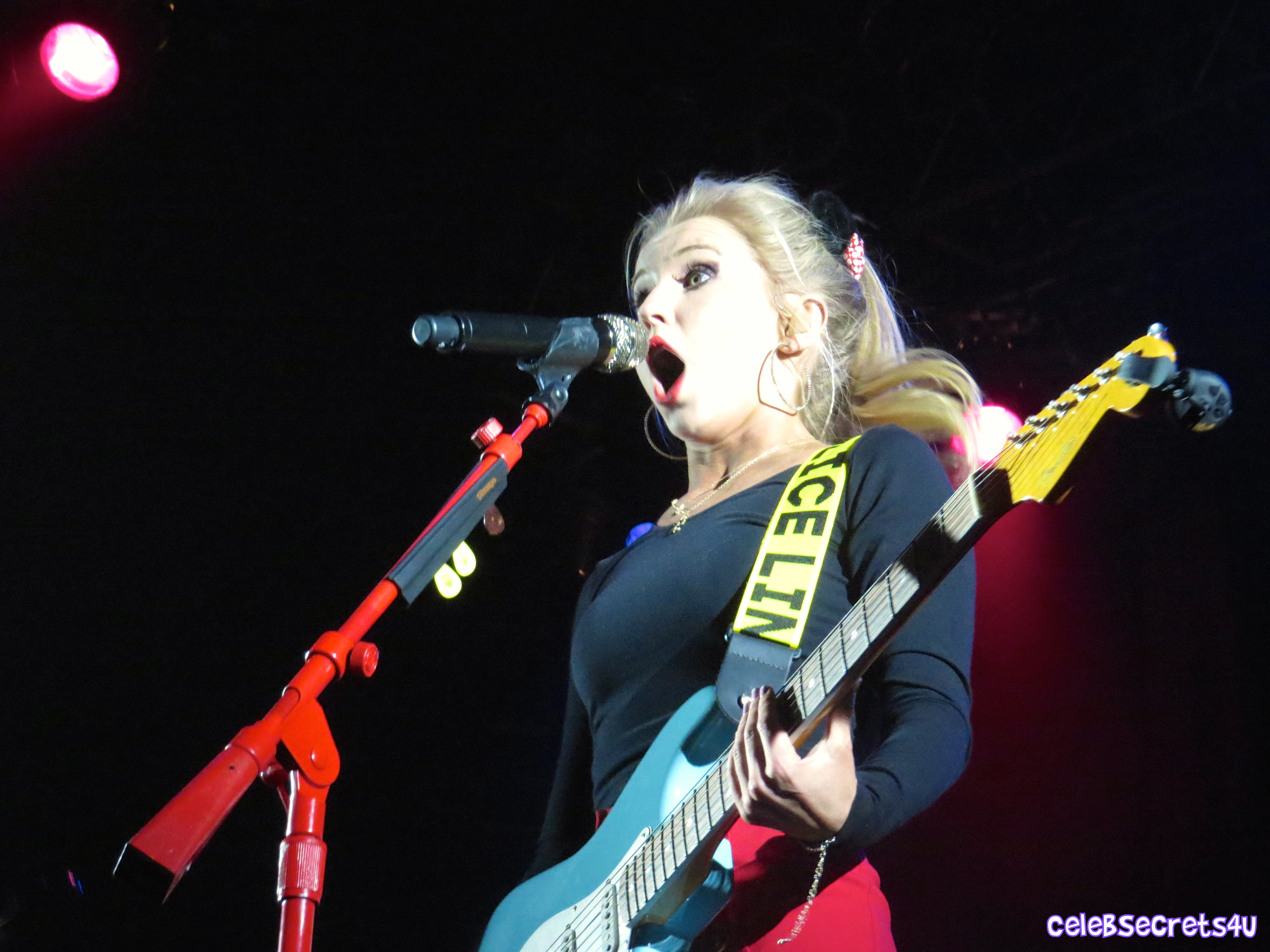 Show Review: MKTO “The American Dream” Tour (@WeAreMKTO @TiffanyHoughton @ActionItemBand)