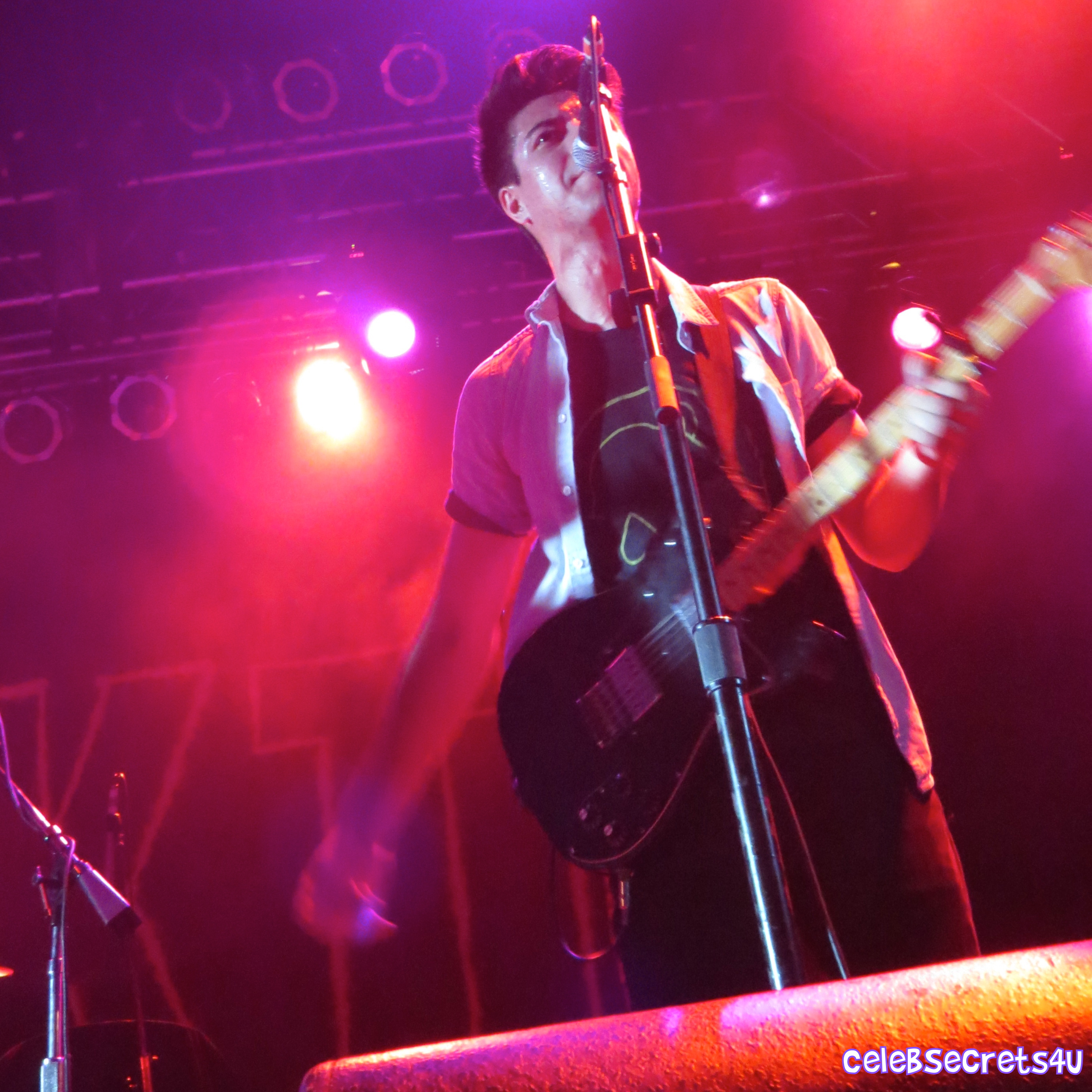 Show Review: MKTO “The American Dream” Tour (@WeAreMKTO @TiffanyHoughton @ActionItemBand)