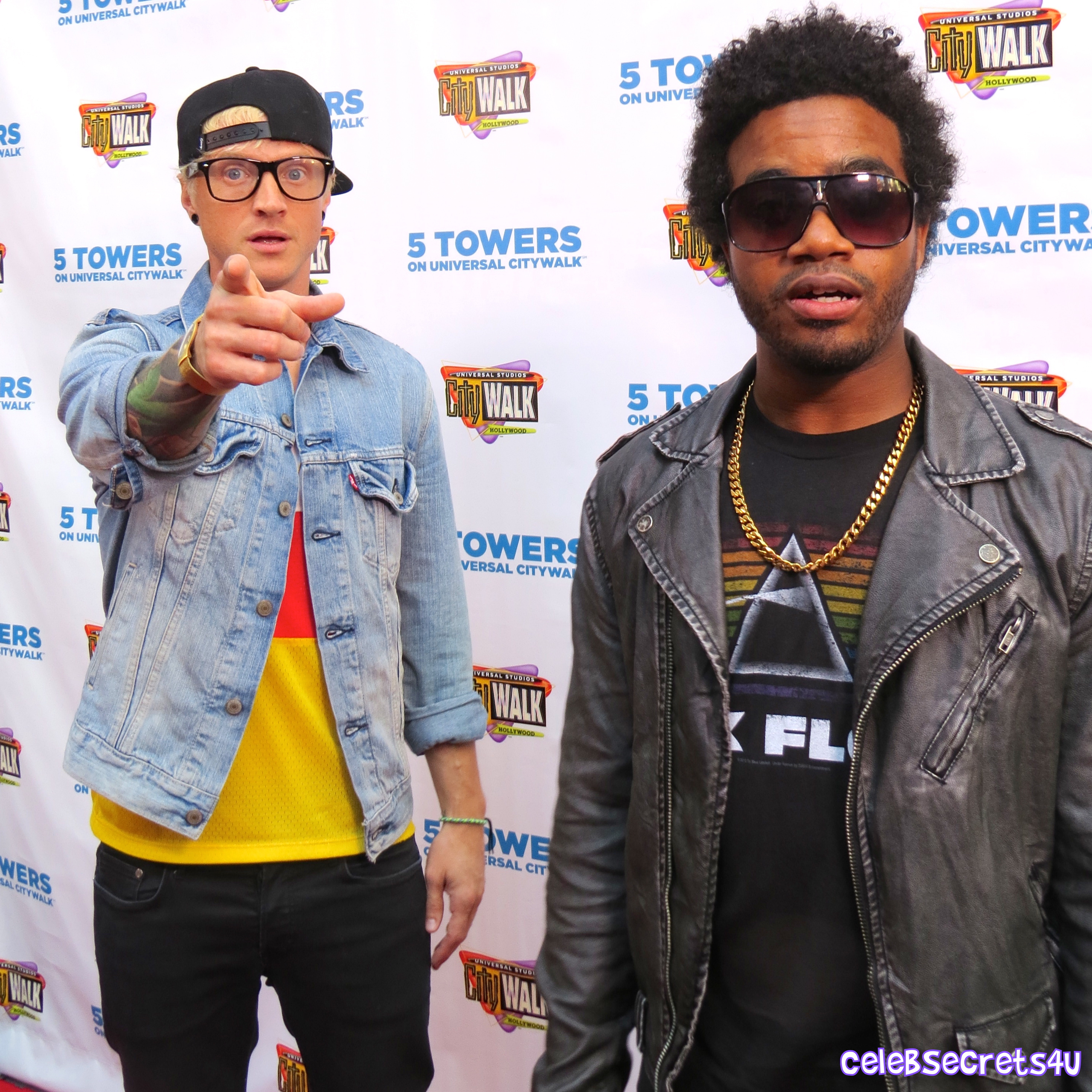 Kalin and Myles Headline 5 Towers On Universal CityWalk (Exclusive!) |@KalinAndMyles