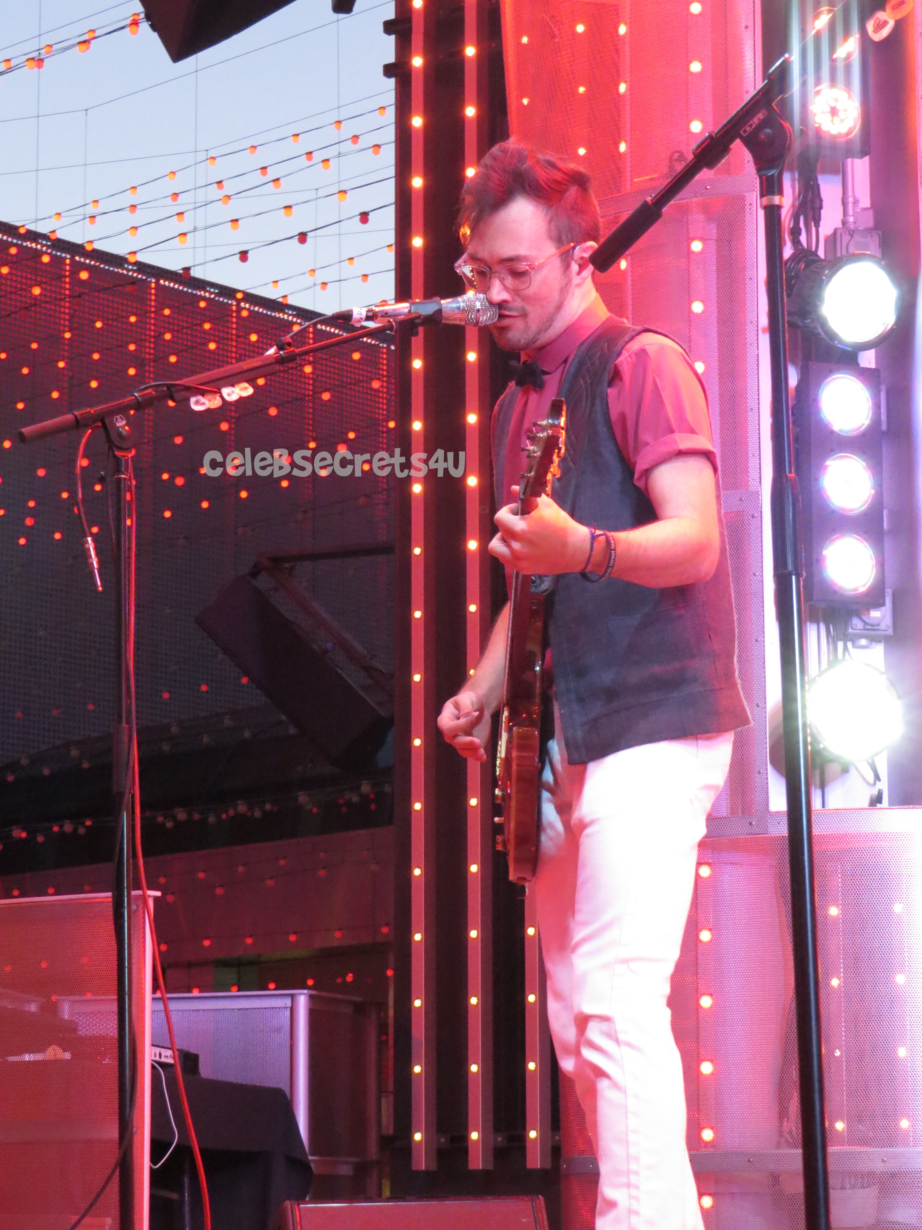 Heffron Drive Perform at CityWalk & Talks New Album, Tour & Secrets (@HeffronDrive)