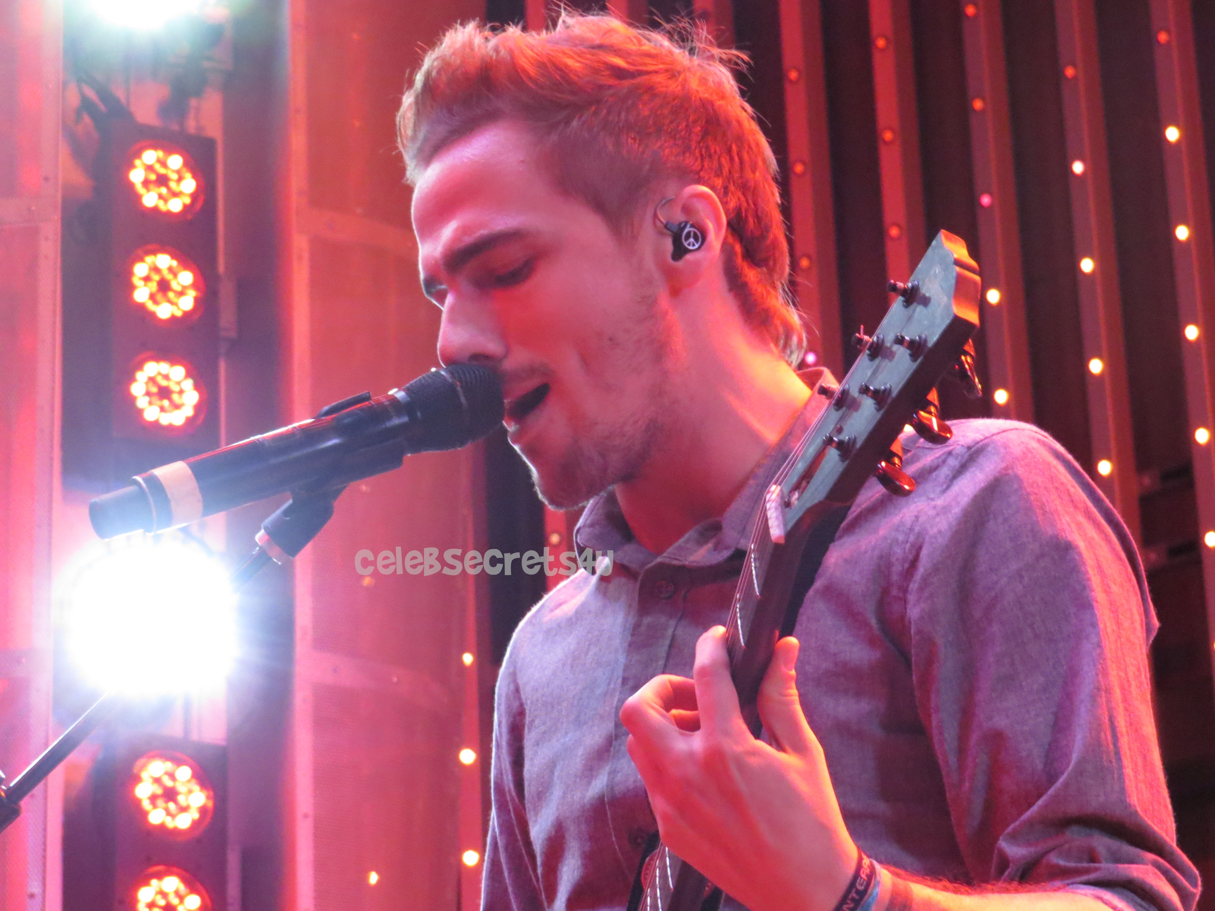 Heffron Drive Perform at CityWalk & Talks New Album, Tour & Secrets (@HeffronDrive)