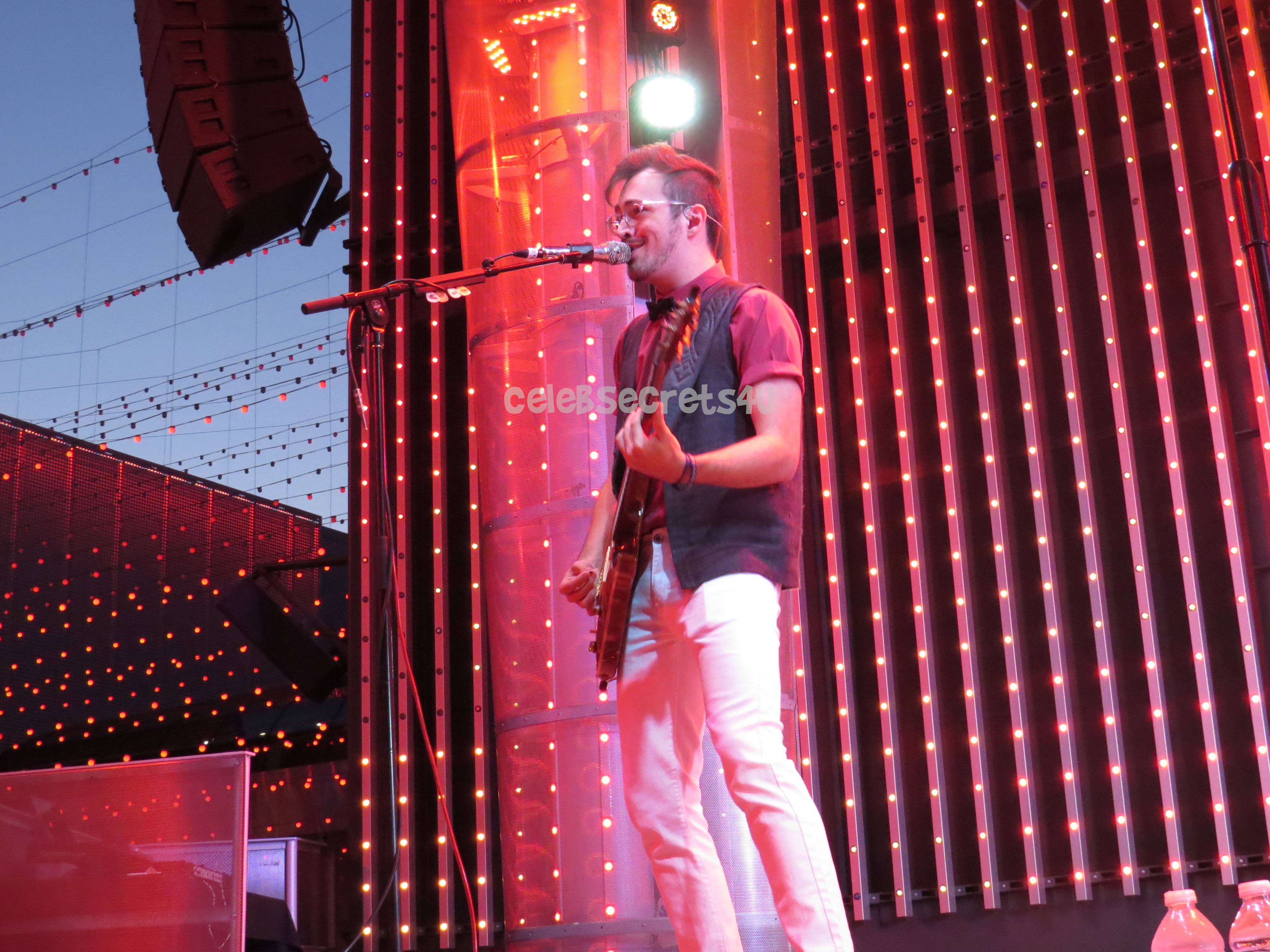 Heffron Drive Perform at CityWalk & Talks New Album, Tour & Secrets (@HeffronDrive)