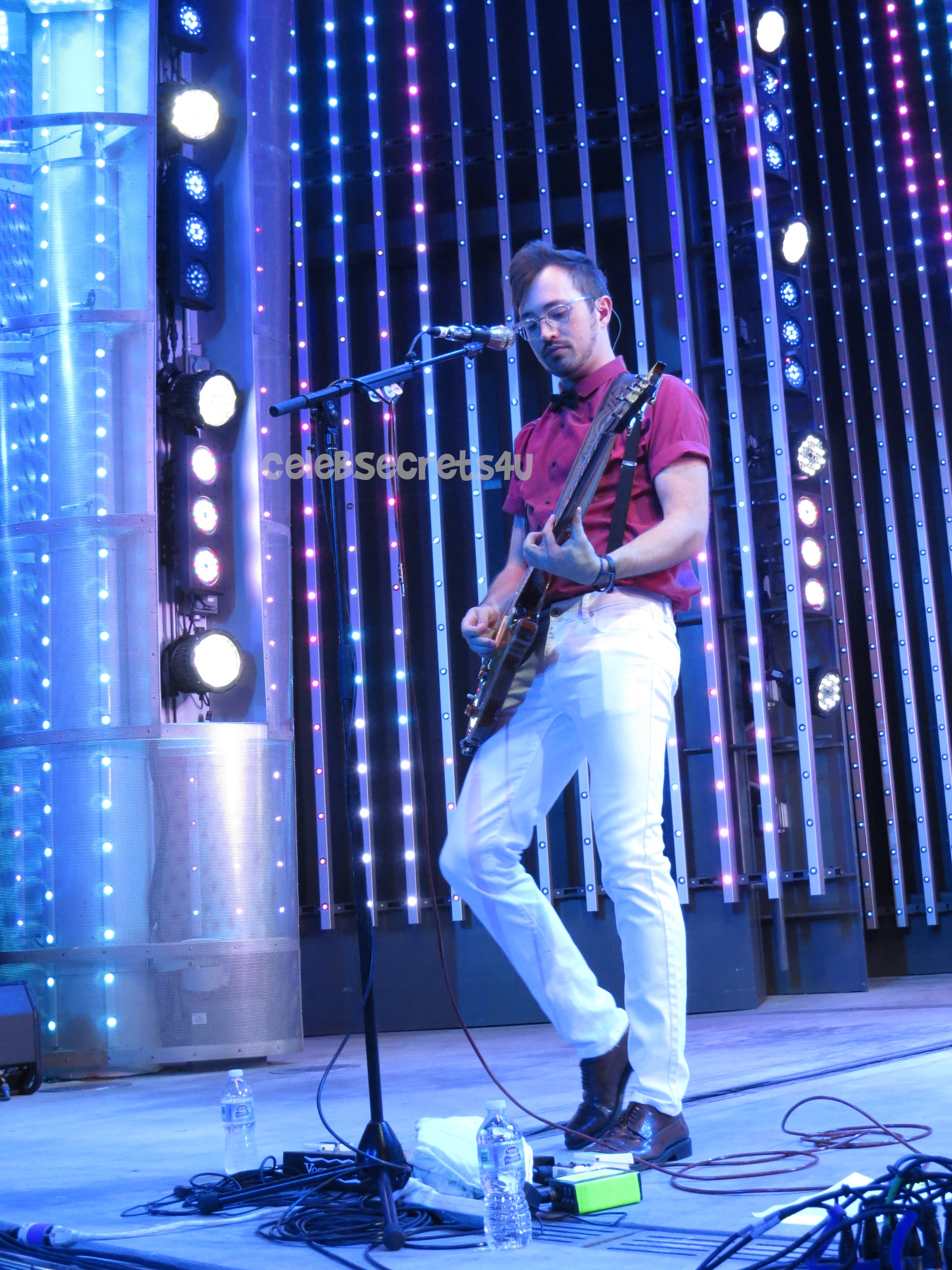 Heffron Drive Perform at CityWalk & Talks New Album, Tour & Secrets (@HeffronDrive)