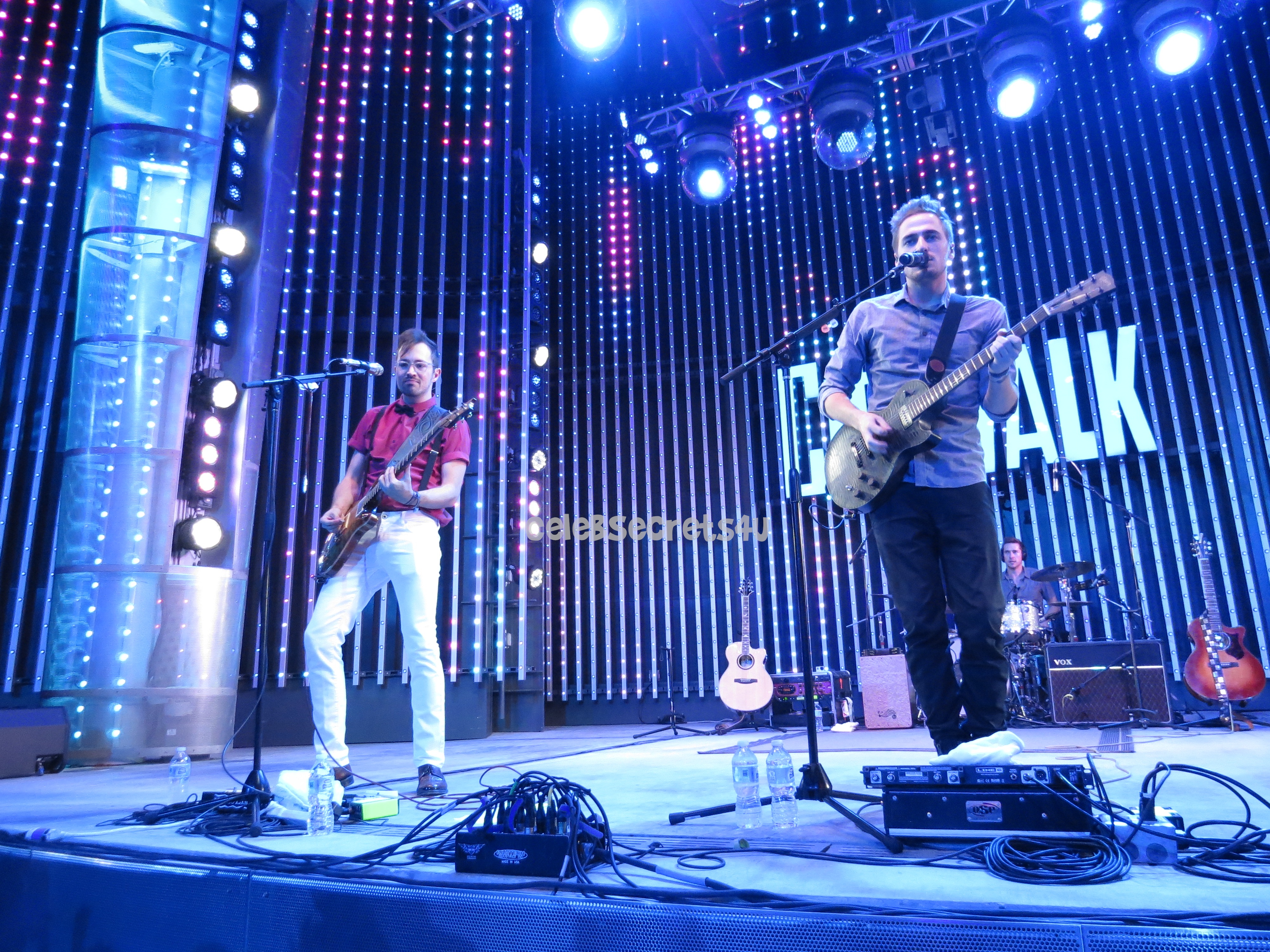 Heffron Drive Perform at CityWalk & Talks New Album, Tour & Secrets (@HeffronDrive)