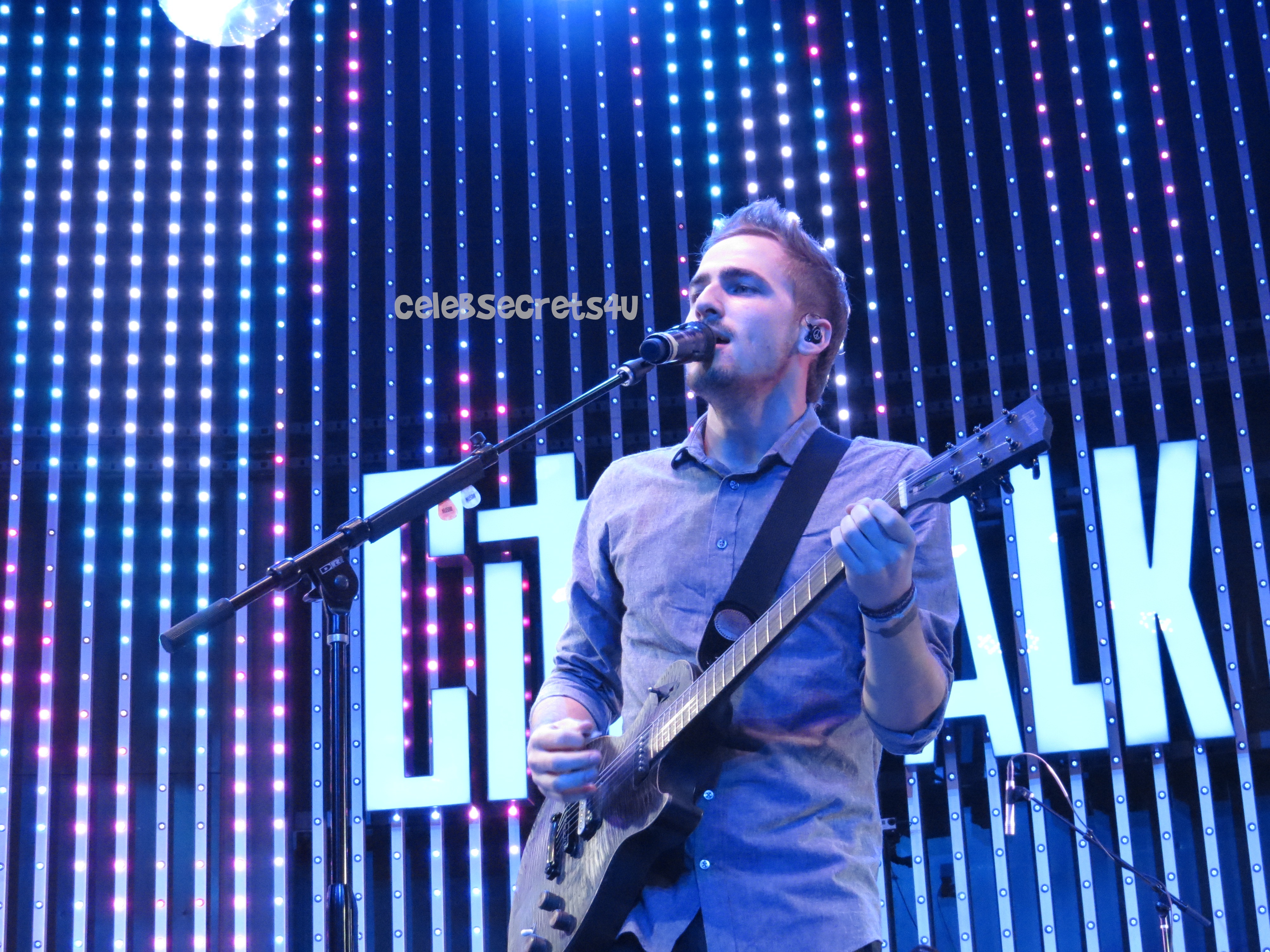 Heffron Drive Perform at CityWalk & Talks New Album, Tour & Secrets (@HeffronDrive)