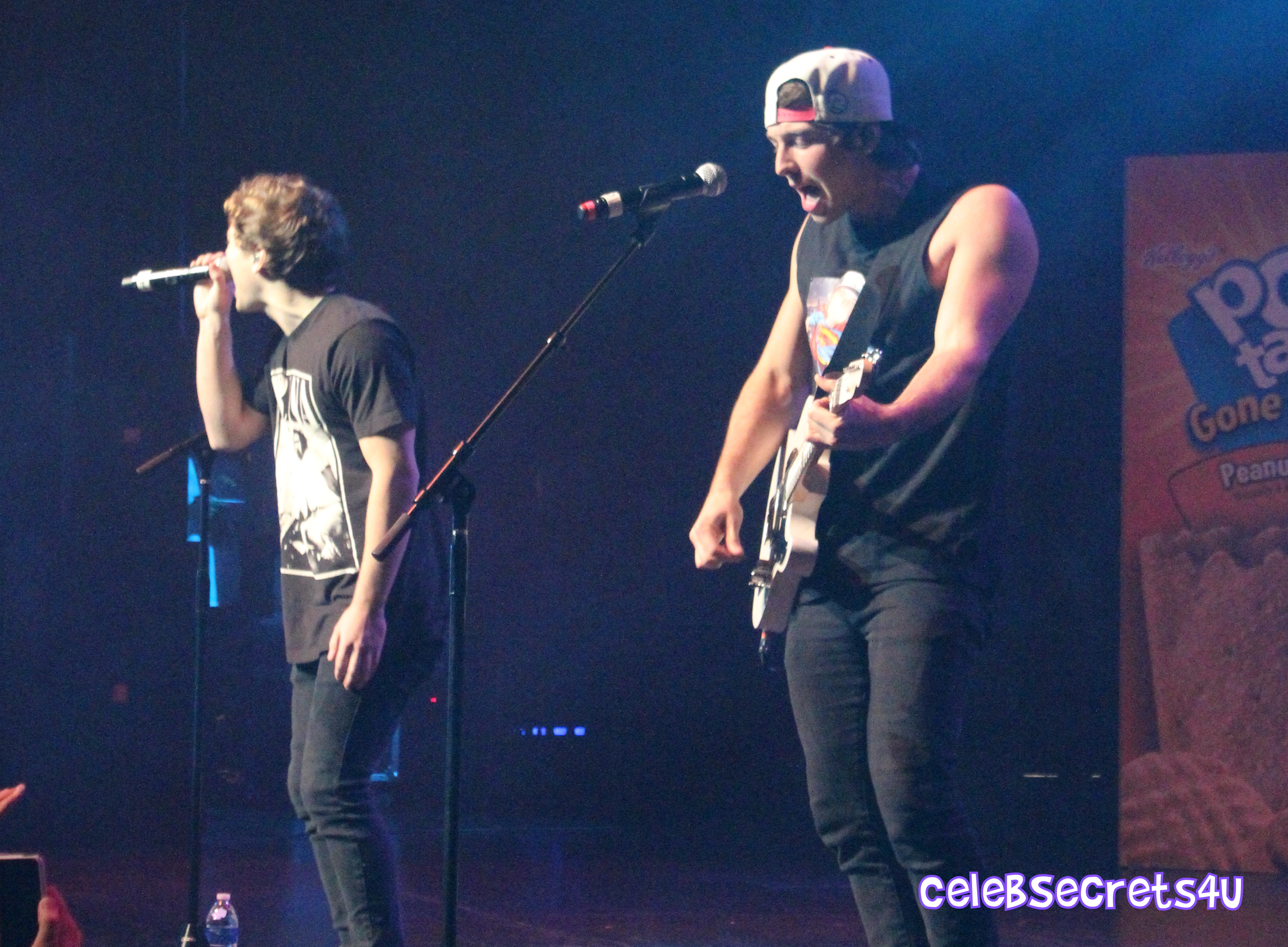 Emblem3 & Kalin and Myles Perform at Pop-Tarts’ #CrazyGoodSummer Concert in Chicago