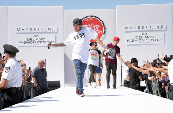 Debby Ryan & The Janoskians Kick Off Teen Vogue’s “Back-to-School Saturday” Event in Los Angeles