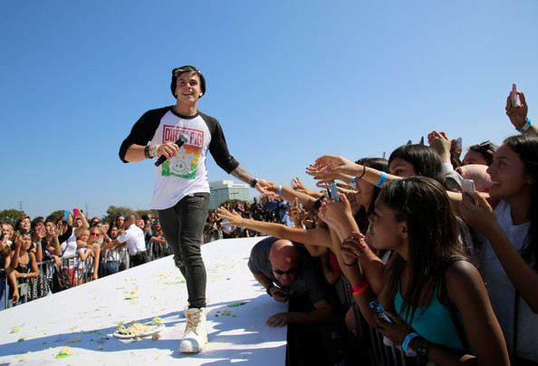 Debby Ryan & The Janoskians Kick Off Teen Vogue’s “Back-to-School Saturday” Event in Los Angeles