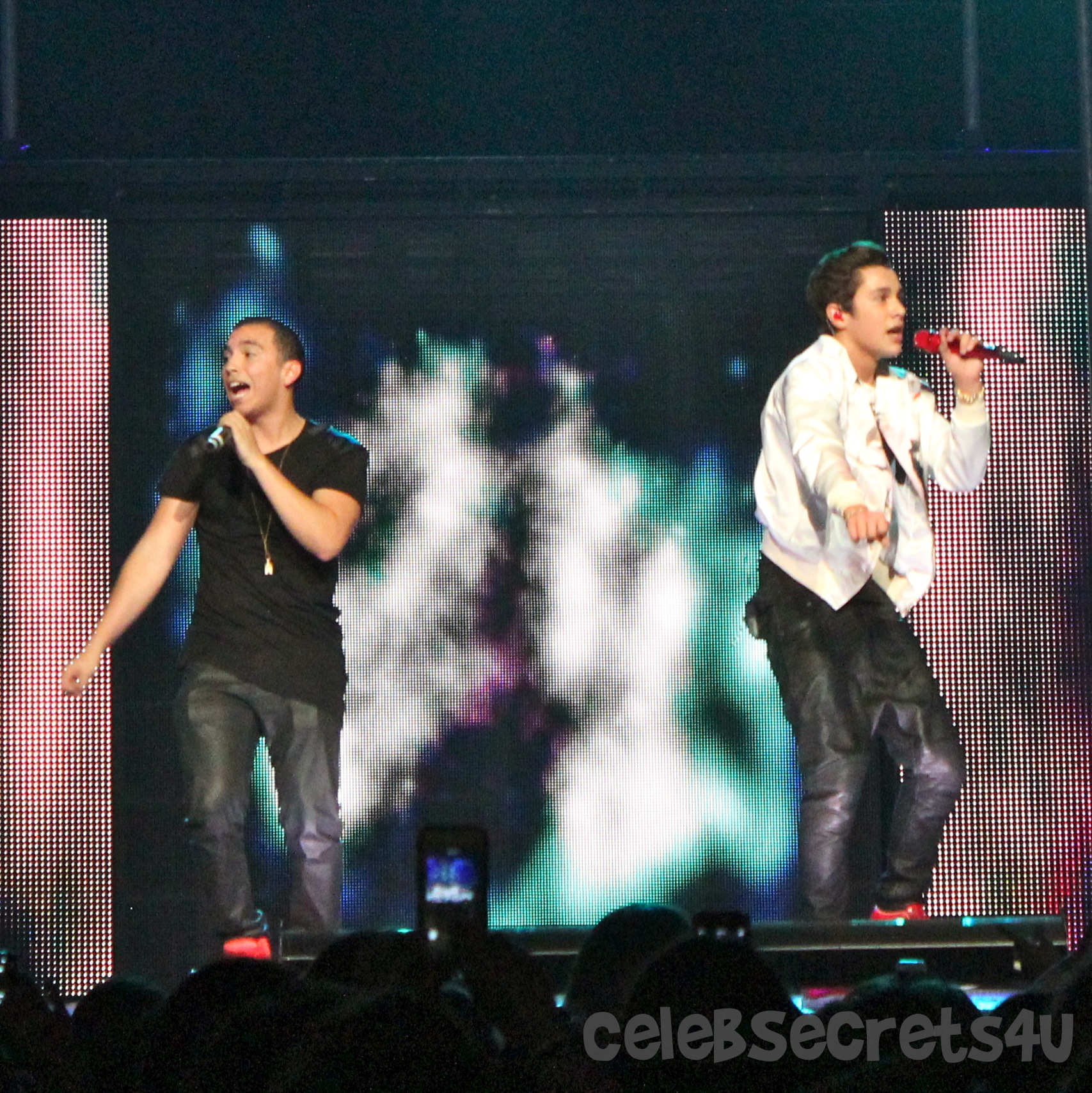 Show Review: Austin Mahone Live! Tour with The Vamps, Fifth Harmony & Shawn Mendes