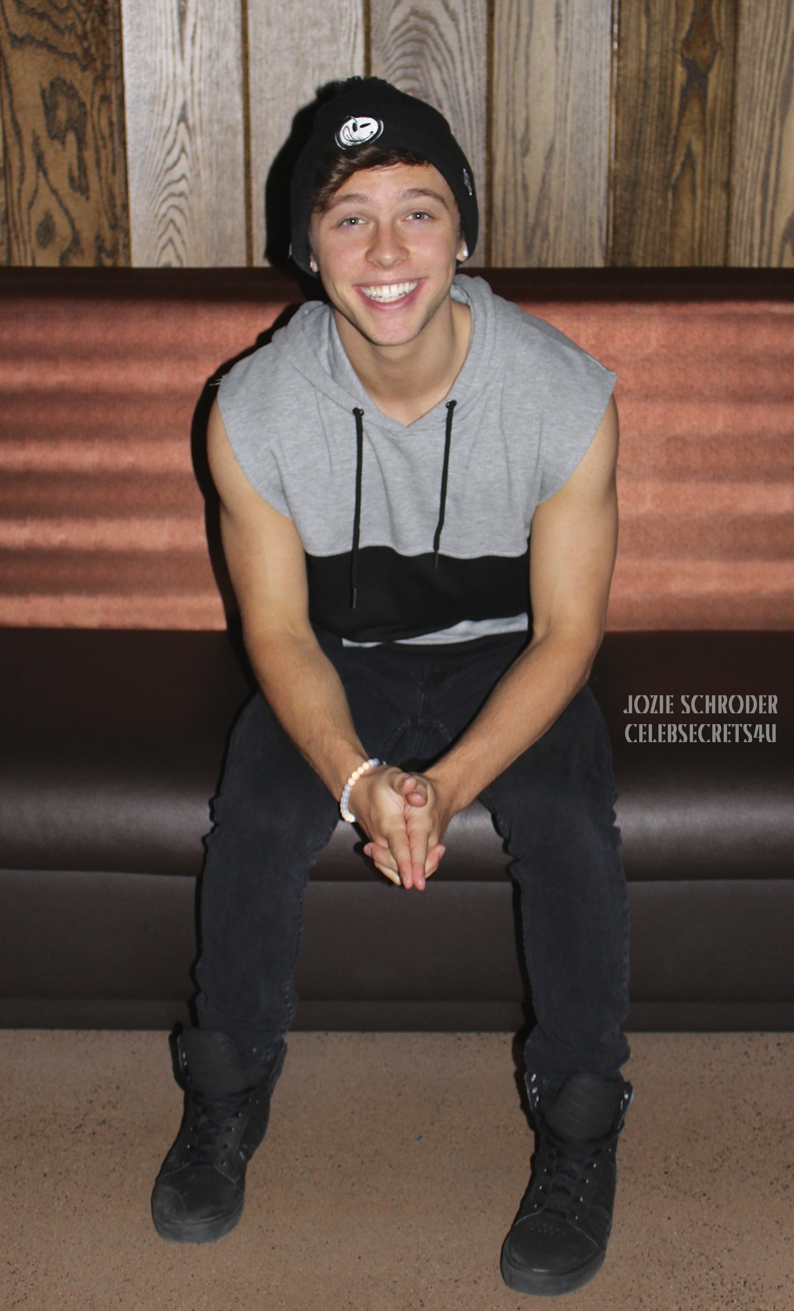 Emblem3 Talks “Forever Together” EP, Jake Miller Collab & Secrets – Watch the Video! (@EmblemThree)