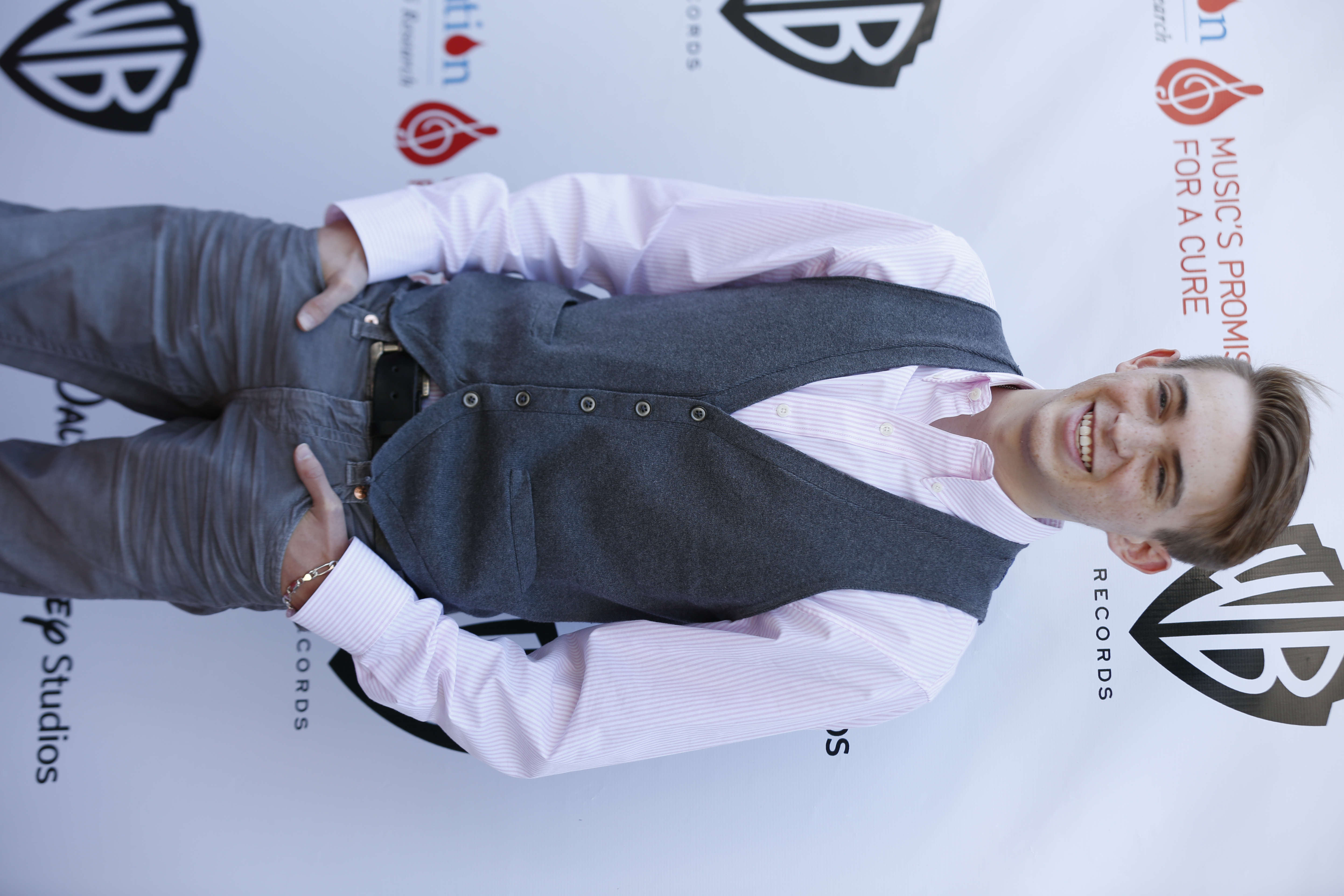 R5, Lucy Hale, Fifth Harmony & Sabrina Carpenter Perform at TJ Martell’s Family Day Los Angeles