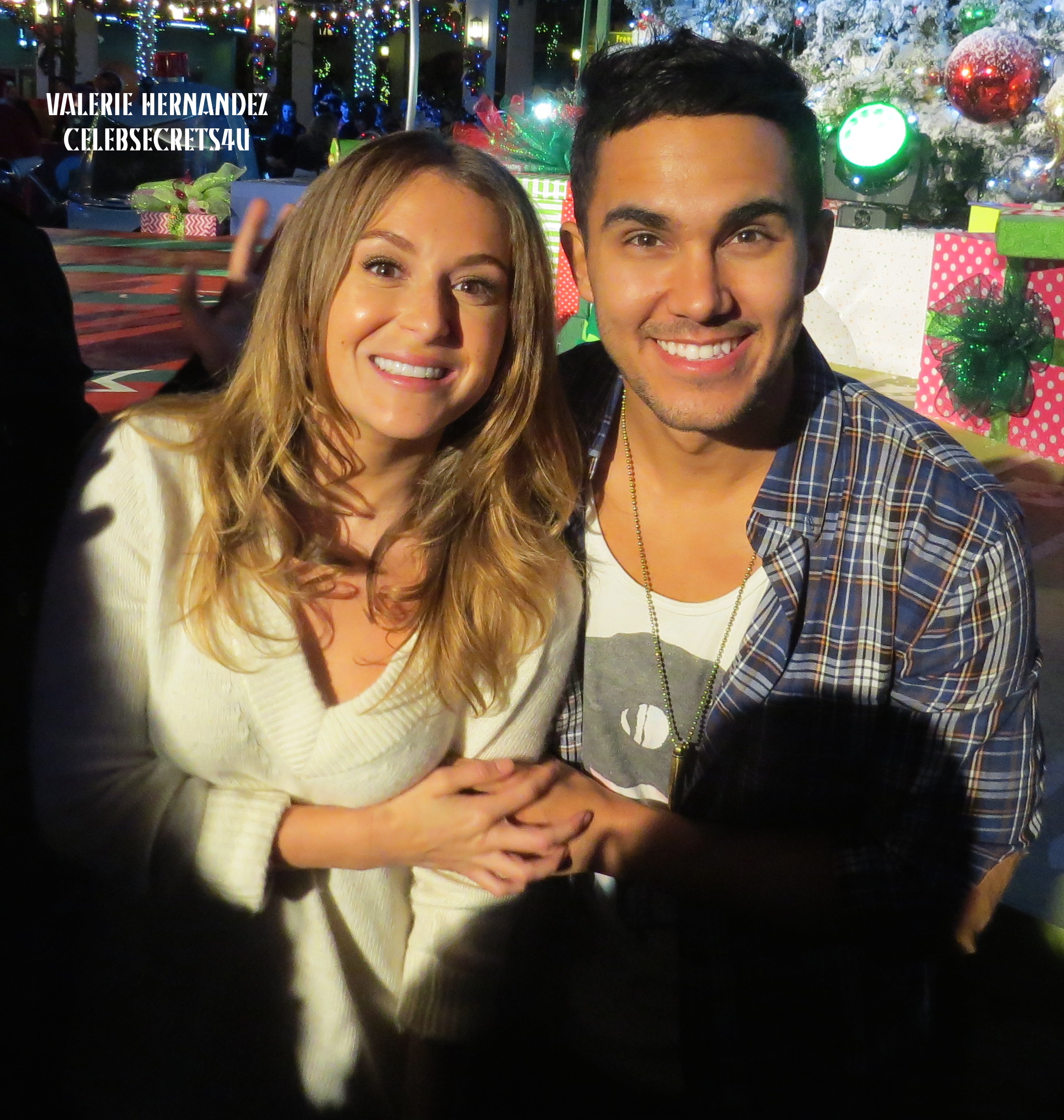 Exclusive: CS4U Attends Grinchmas Tree Lighting! (@unistudios)