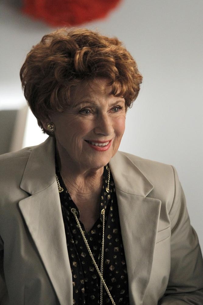 Italia Ricci Talks “Chasing Life” Christmas Special Airing Tonight – Read the Q&A!