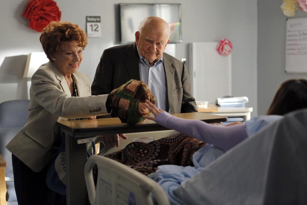 Italia Ricci Talks “Chasing Life” Christmas Special Airing Tonight – Read the Q&A!