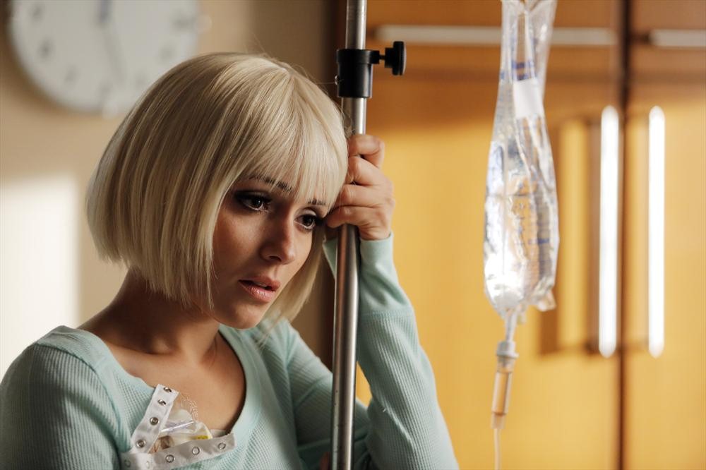 Italia Ricci Talks “Chasing Life” Christmas Special Airing Tonight – Read the Q&A!