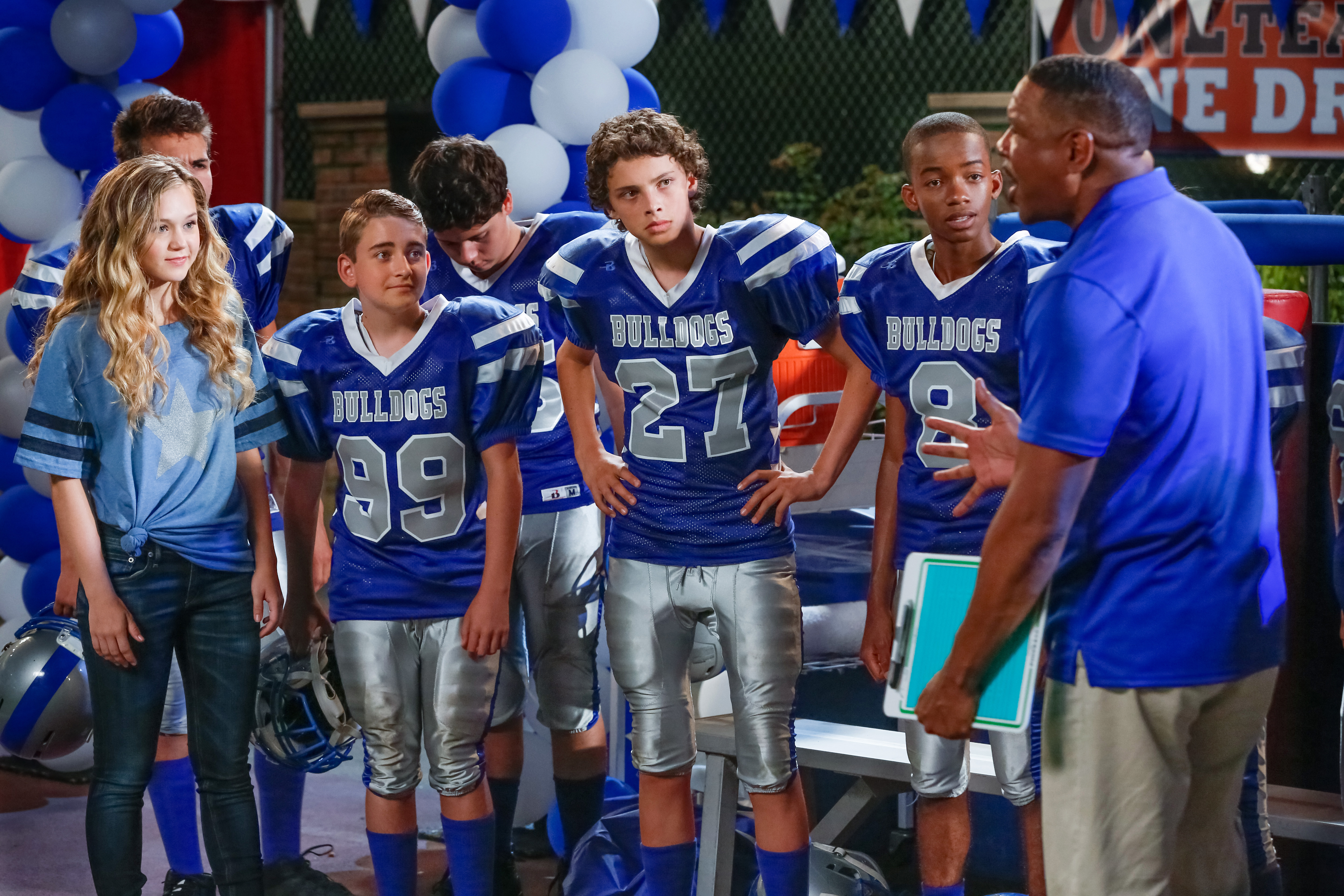 Nickelodeon’s “Bella and the Bulldogs” Gets a Premiere Date!