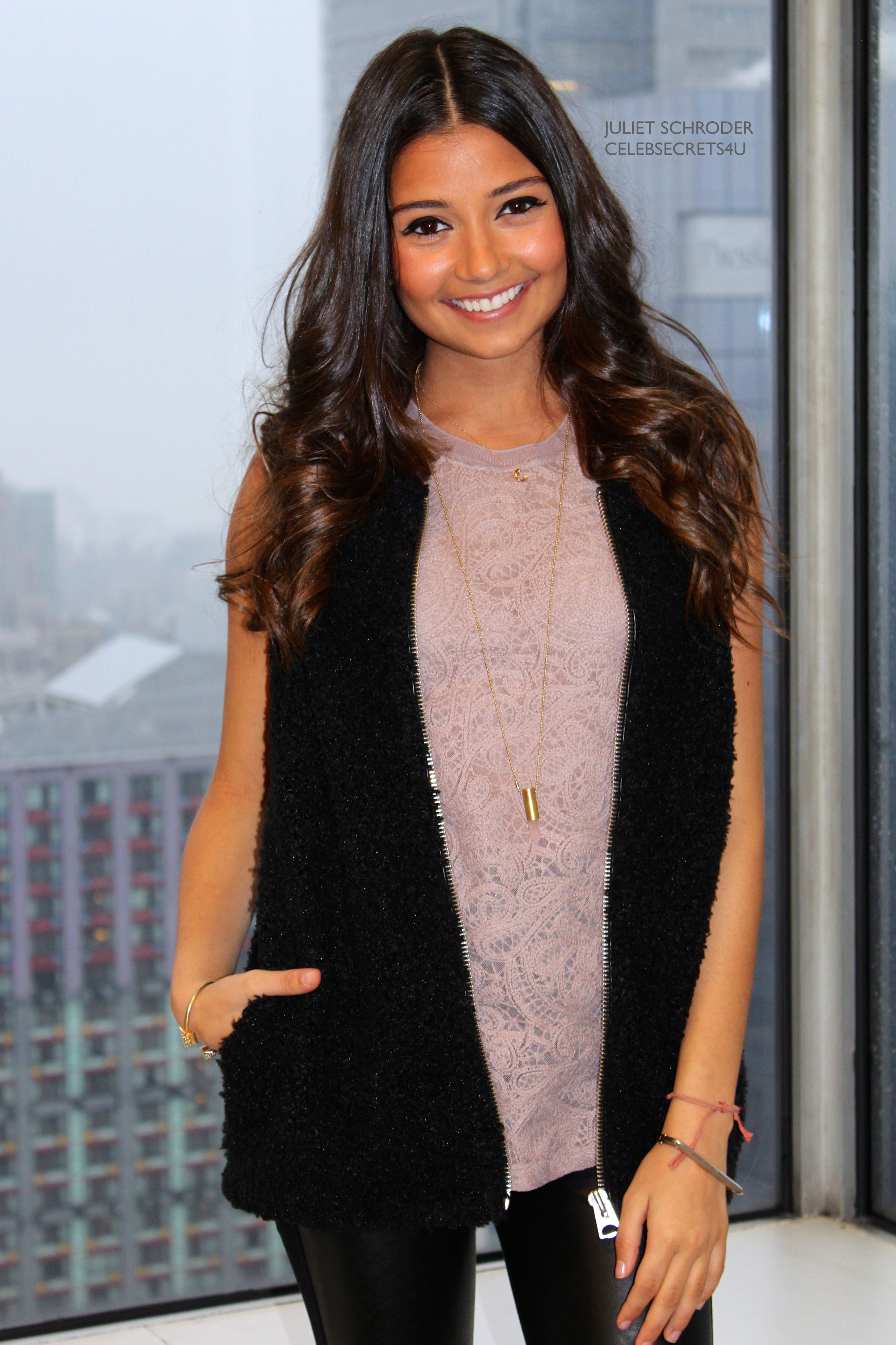 Karis Cameron, Cristine Prosperi & Justin Kelly Talk New Series “Open Heart” – Watch the Video!