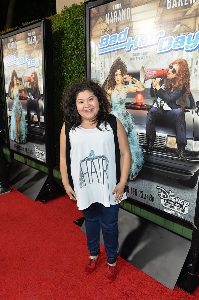 Laura Marano & Leigh-Allyn Baker Spill Bad Hair Day Memories – Watch the Videos! (@lauramarano @L_A_Baker)