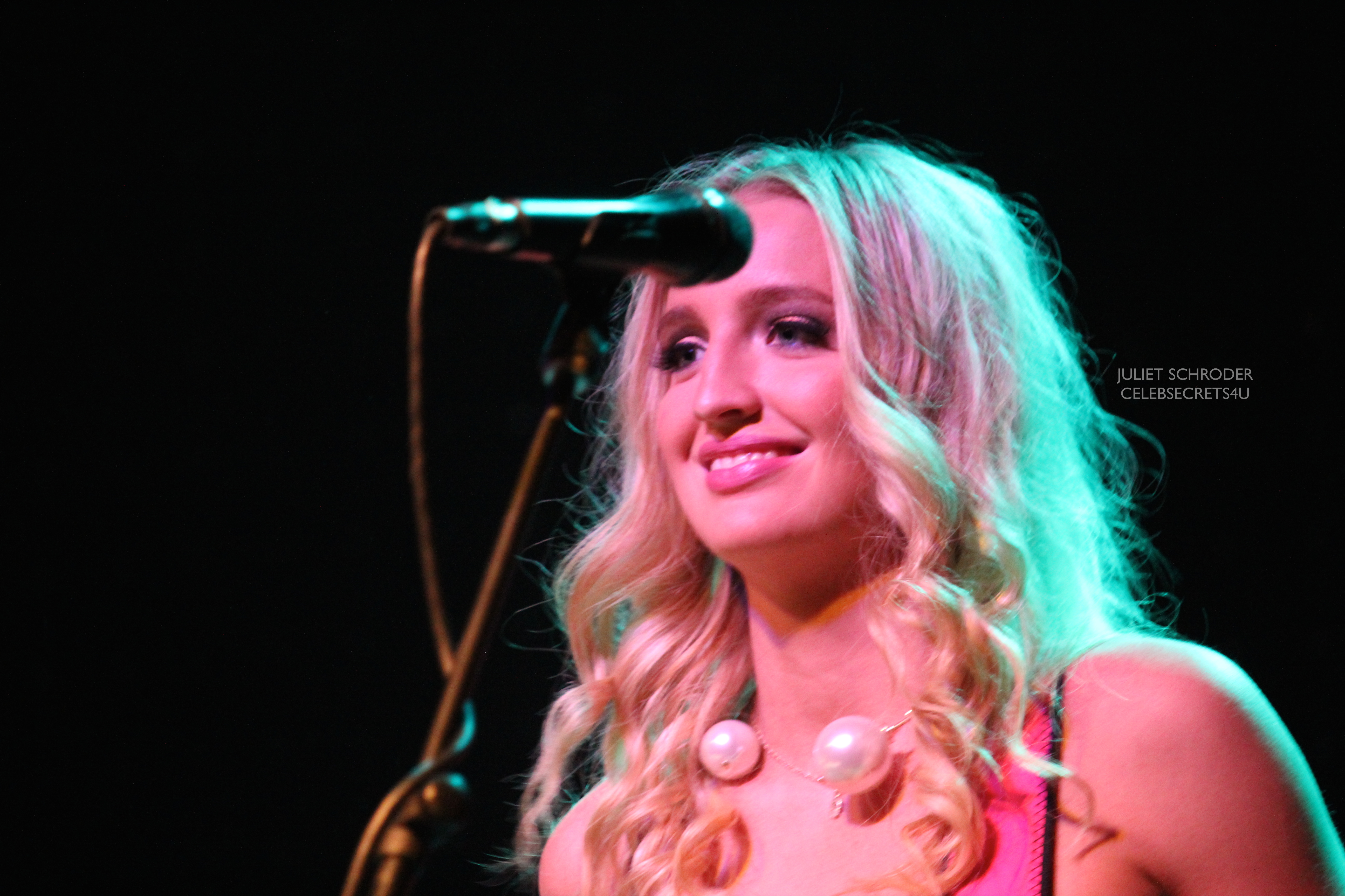 Show Review: Meghan Trainor’s #ThatBassTour – March 13, 2015 (@Meghan_Trainor)