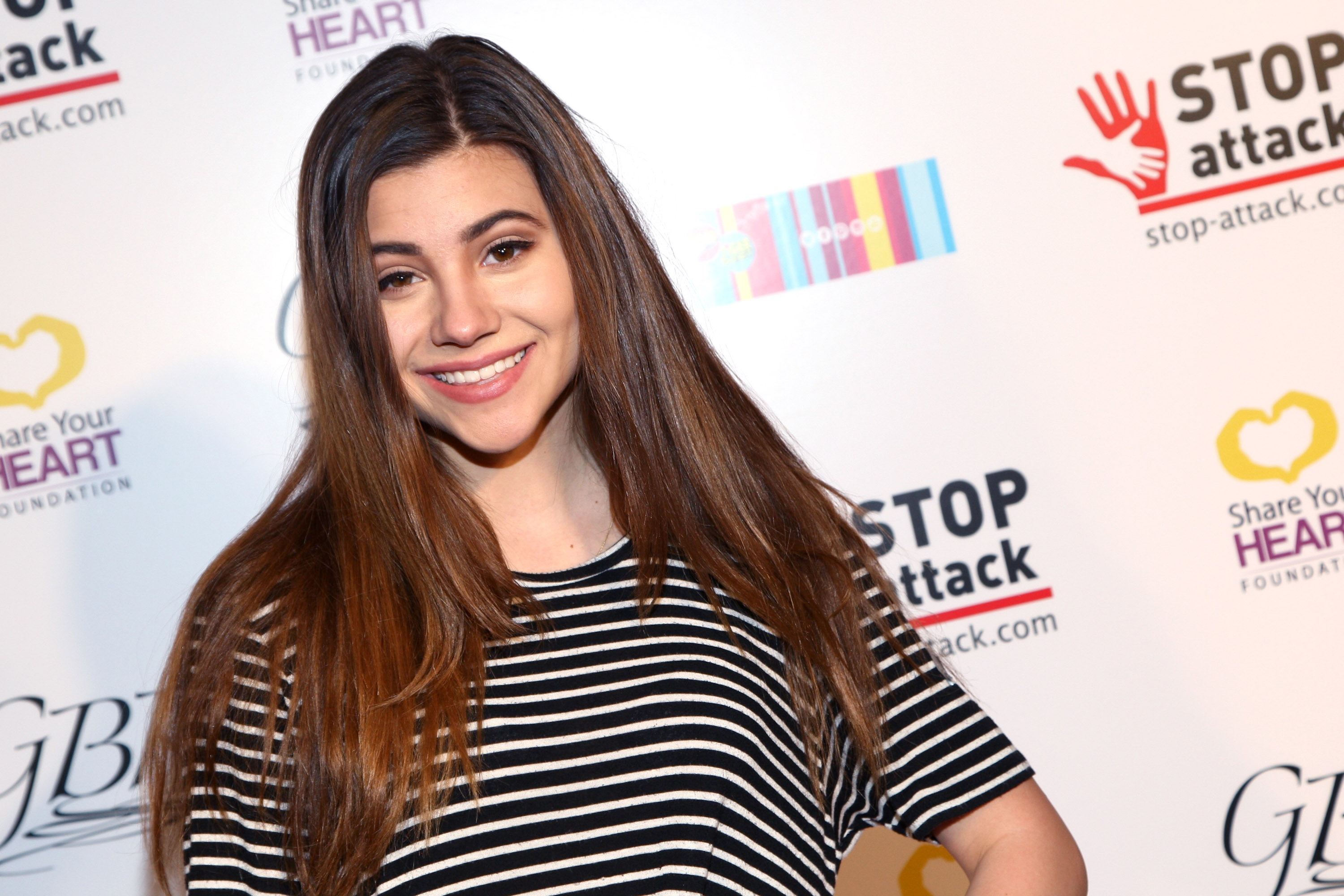 CelebSecrets4U Checks Out GBK Productions’ Kids’ Choice Awards Gift Lounge (@GBK_Productions)