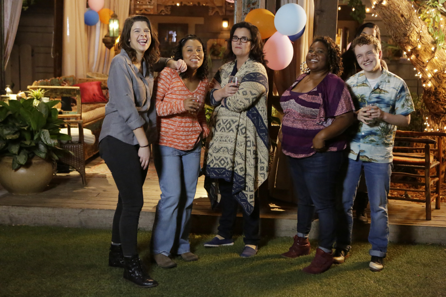 Callie Celebrates Her 17th Birthday on THE FOSTERS Tonight – Watch a Clip! (@MaiaMitchell @TheFostersABCF)