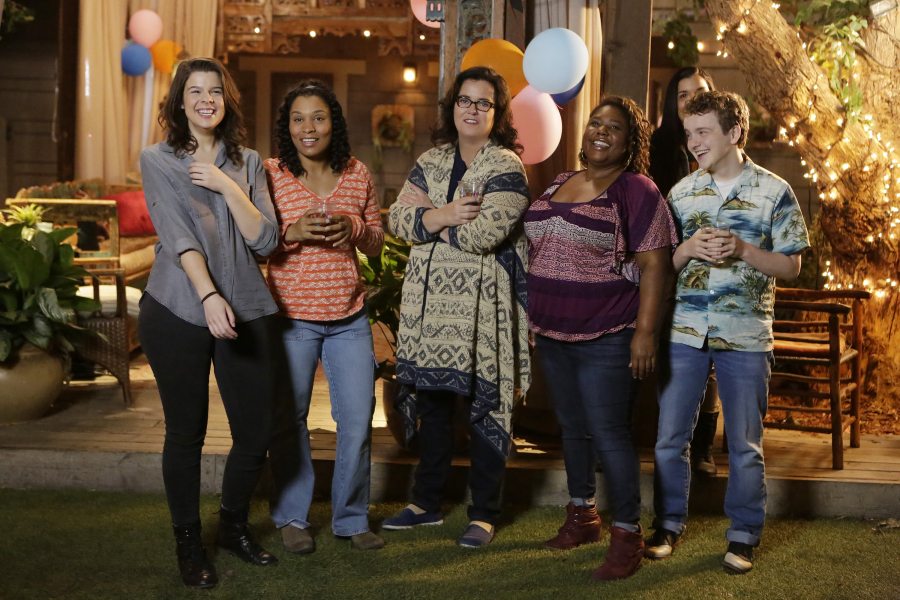 Callie Celebrates Her 17th Birthday on THE FOSTERS Tonight – Watch a Clip! (@MaiaMitchell @TheFostersABCF)