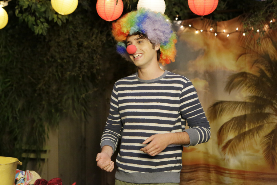 Callie Celebrates Her 17th Birthday on THE FOSTERS Tonight – Watch a Clip! (@MaiaMitchell @TheFostersABCF)