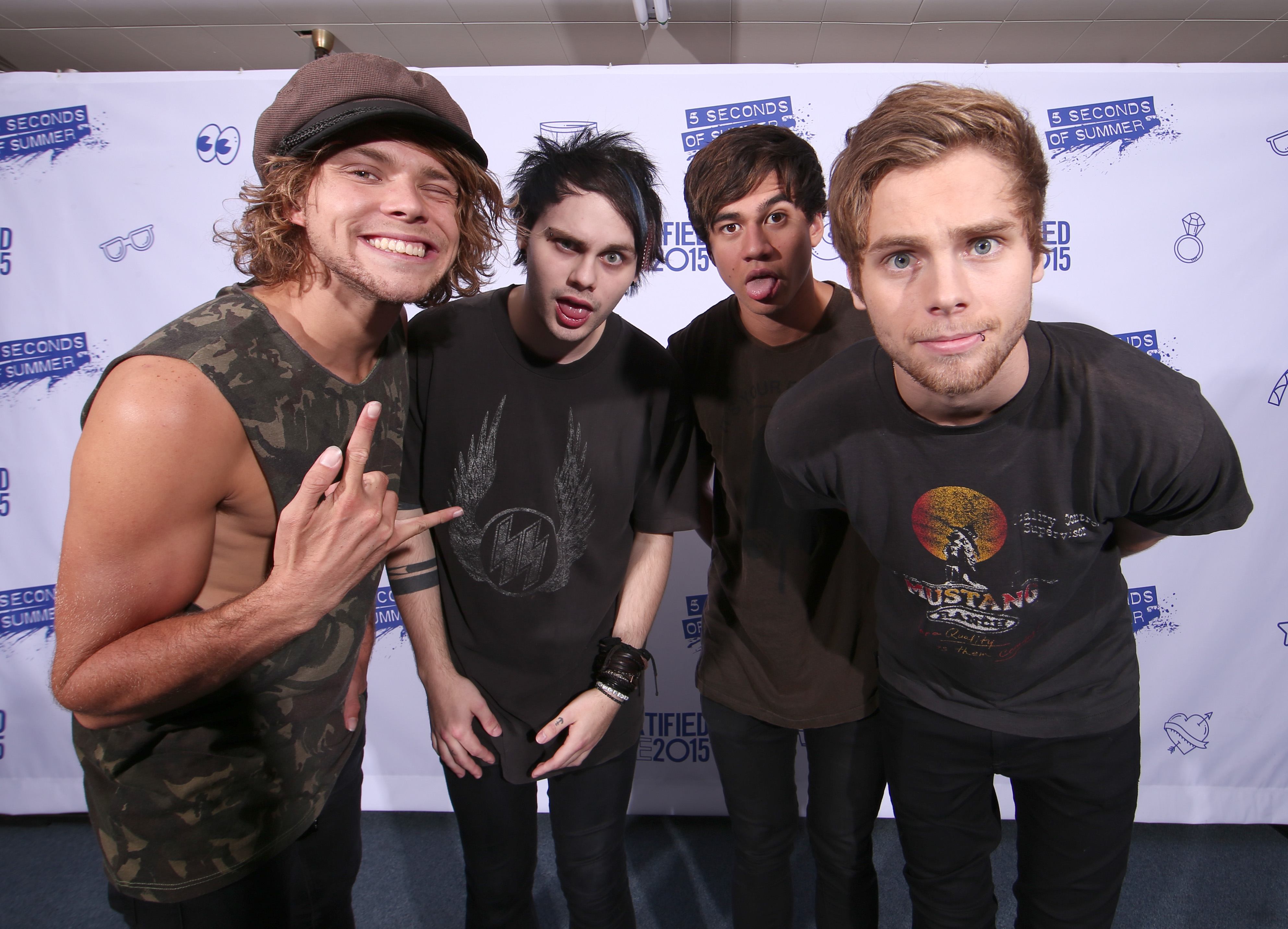 5 Seconds of Summer Brings the House Down for VEVO Certified Concert – See the Pics! (@5SOS @VEVO)