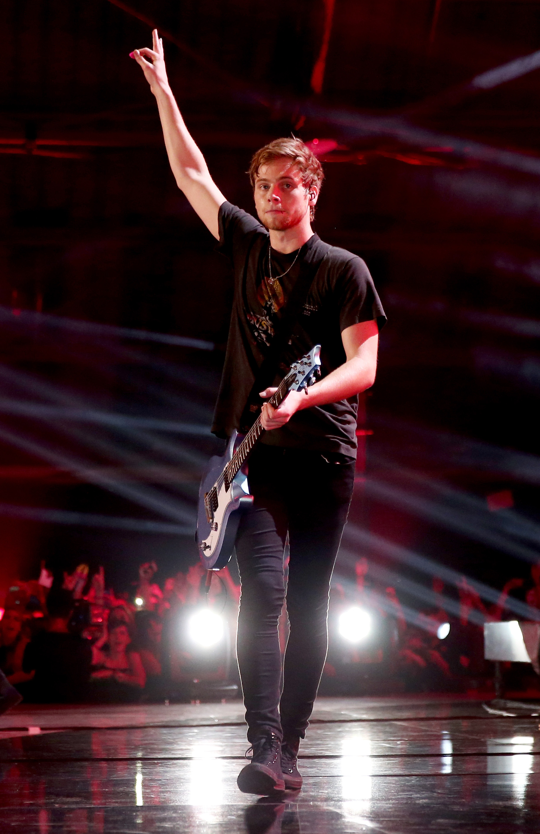 5 Seconds of Summer Brings the House Down for VEVO Certified Concert – See the Pics! (@5SOS @VEVO)