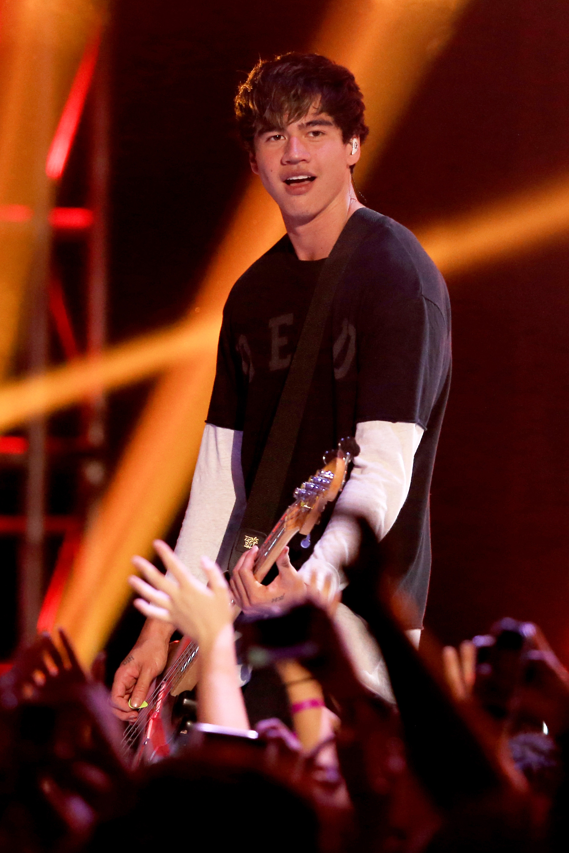5 Seconds of Summer Brings the House Down for VEVO Certified Concert – See the Pics! (@5SOS @VEVO)