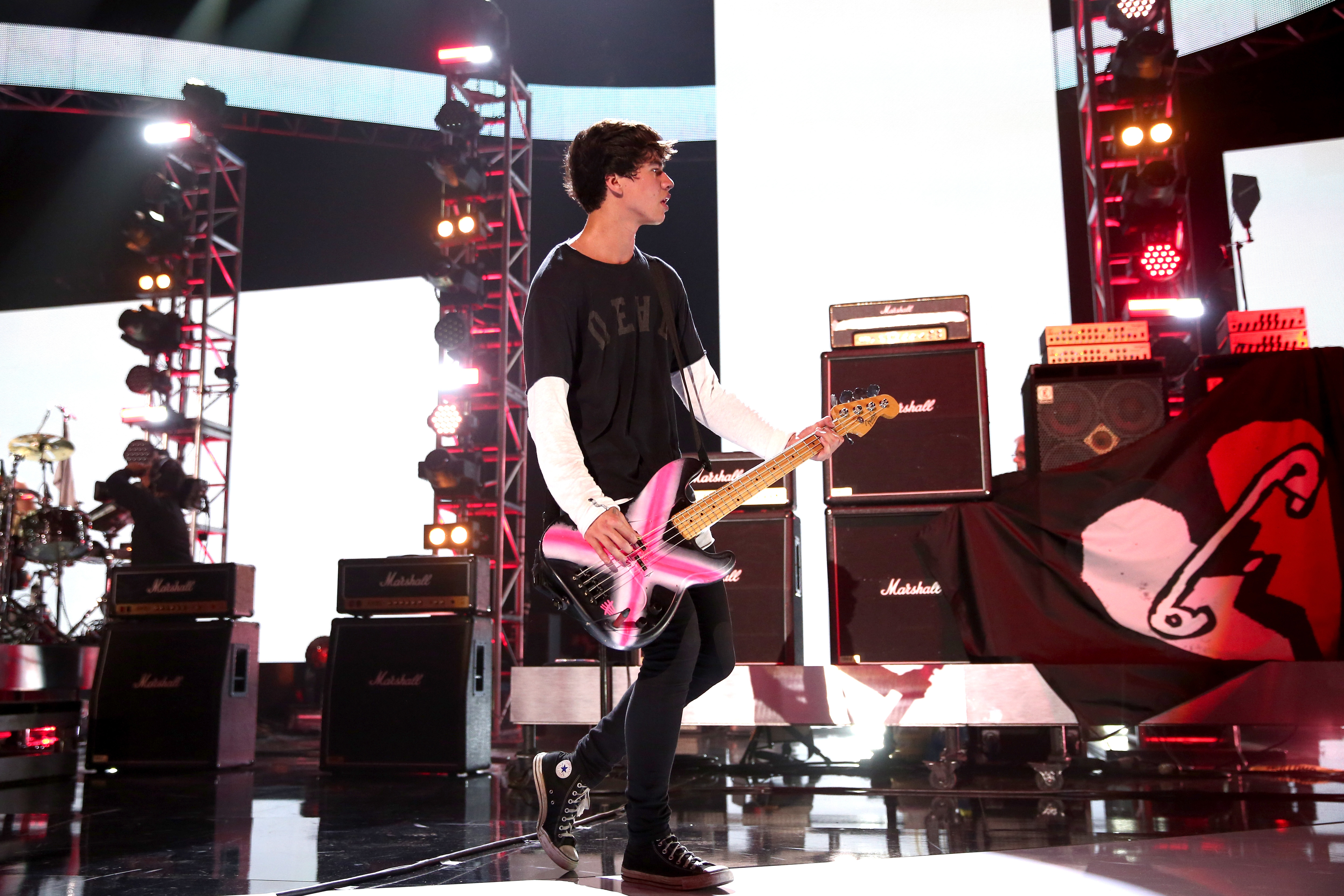 5 Seconds of Summer Brings the House Down for VEVO Certified Concert – See the Pics! (@5SOS @VEVO)