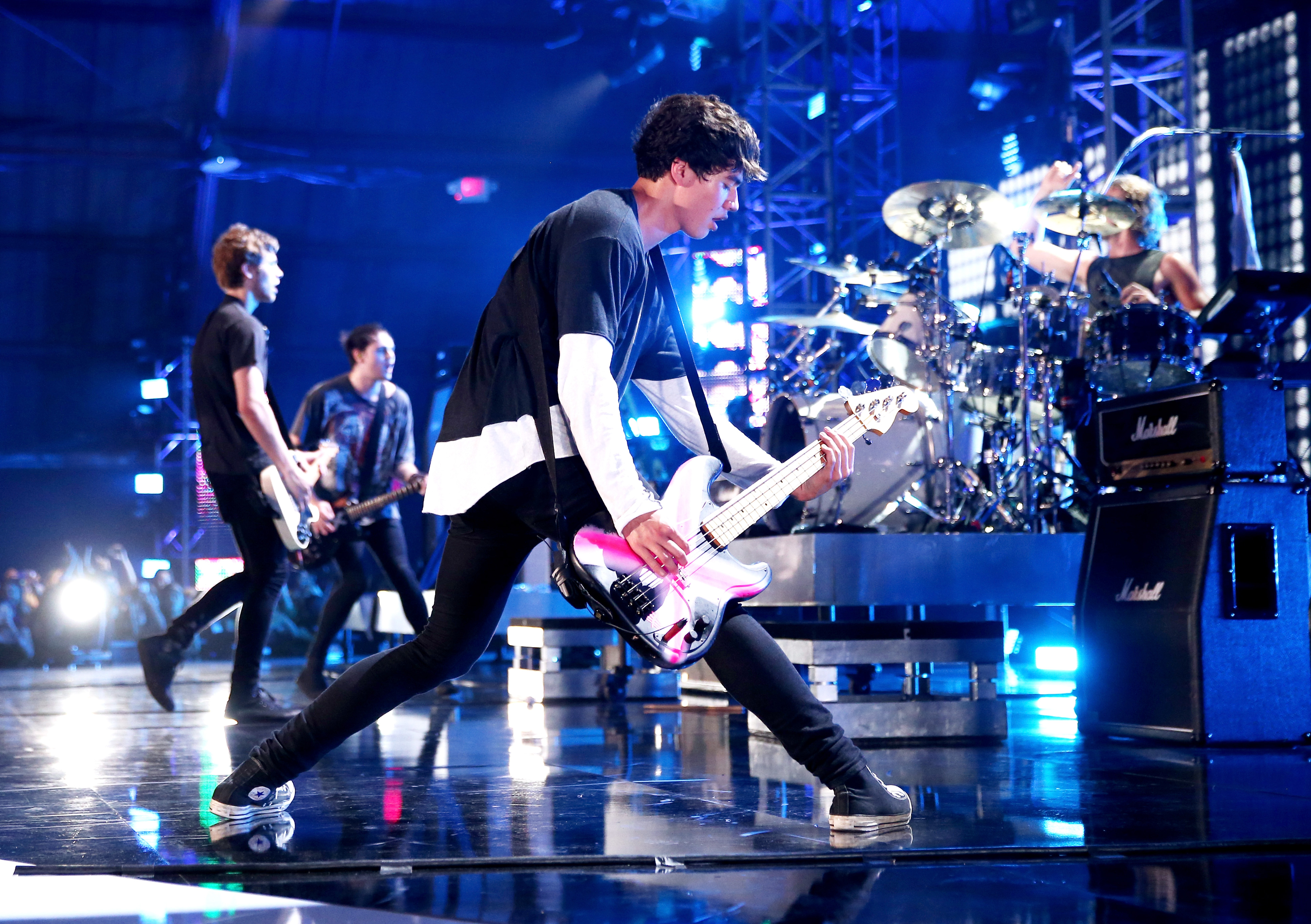 5 Seconds of Summer Brings the House Down for VEVO Certified Concert – See the Pics! (@5SOS @VEVO)