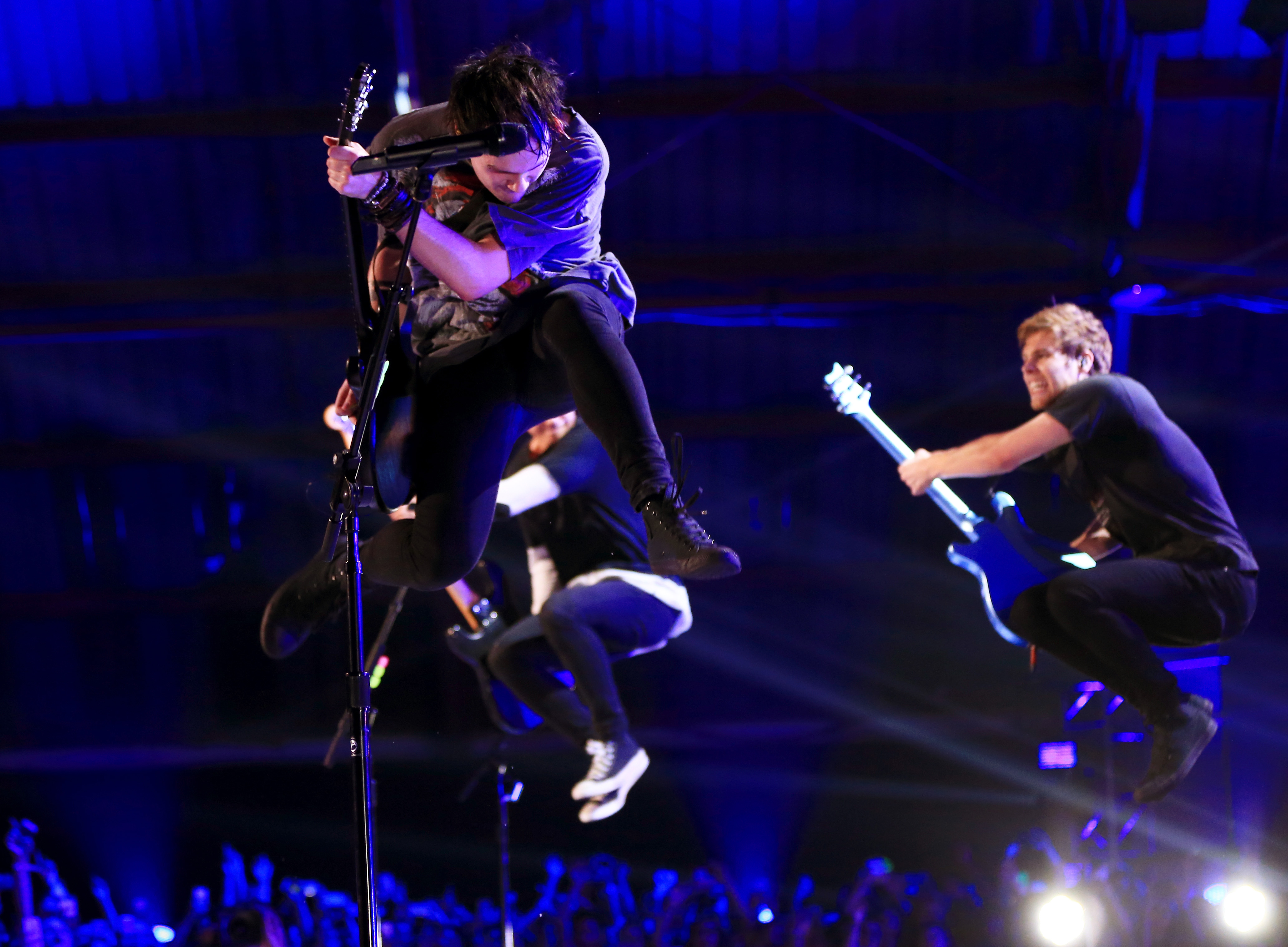 5 Seconds of Summer Brings the House Down for VEVO Certified Concert – See the Pics! (@5SOS @VEVO)