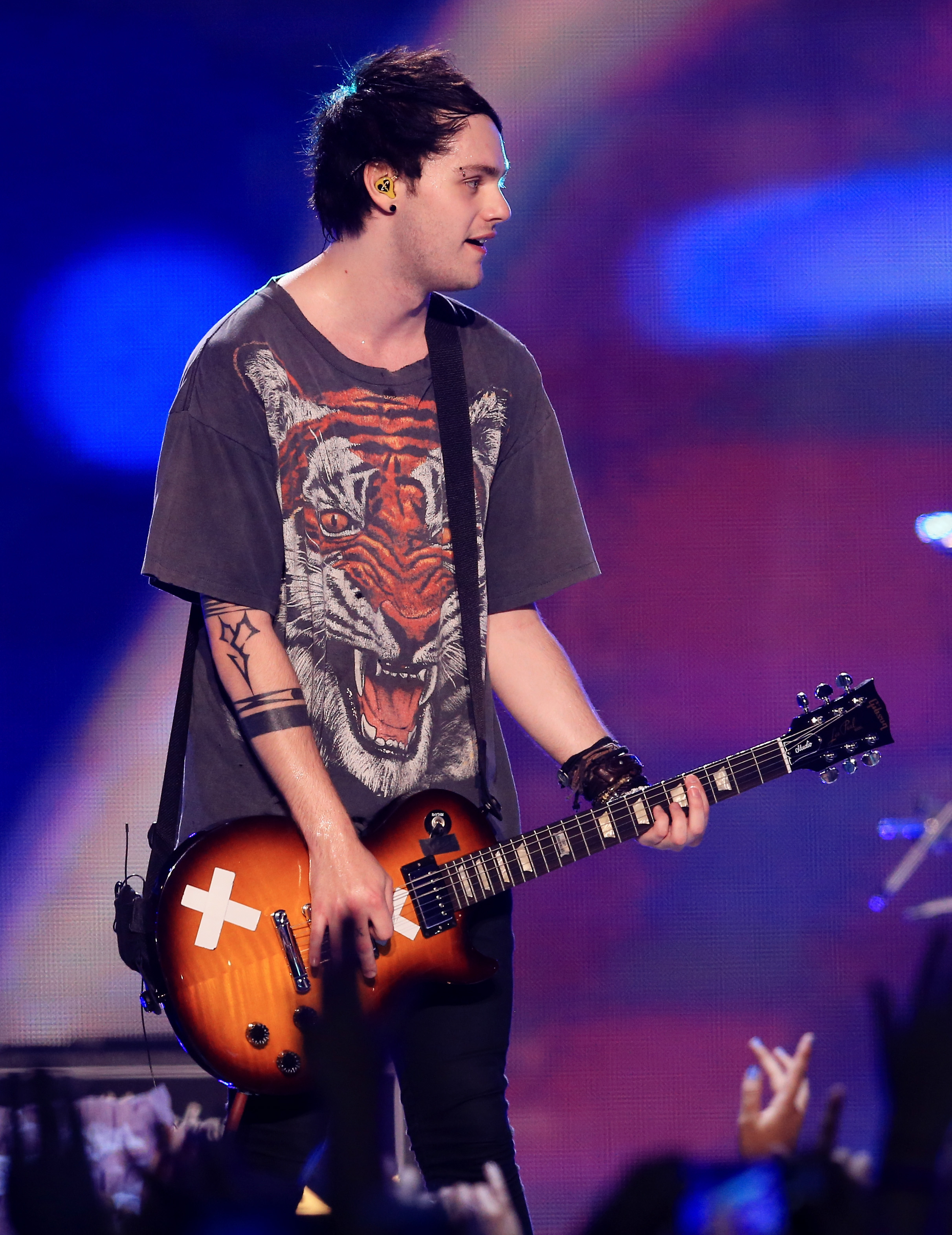 5 Seconds of Summer Brings the House Down for VEVO Certified Concert – See the Pics! (@5SOS @VEVO)