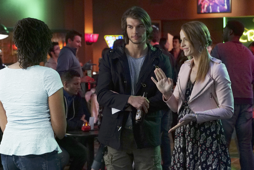 Vanessa Marano Dishes on Bay and Emmett’s Relationship and Her Favorite ‘Gilmore Girls’ Couple – Read Our Q&A! (@ABCFsab @VanessaMarano)