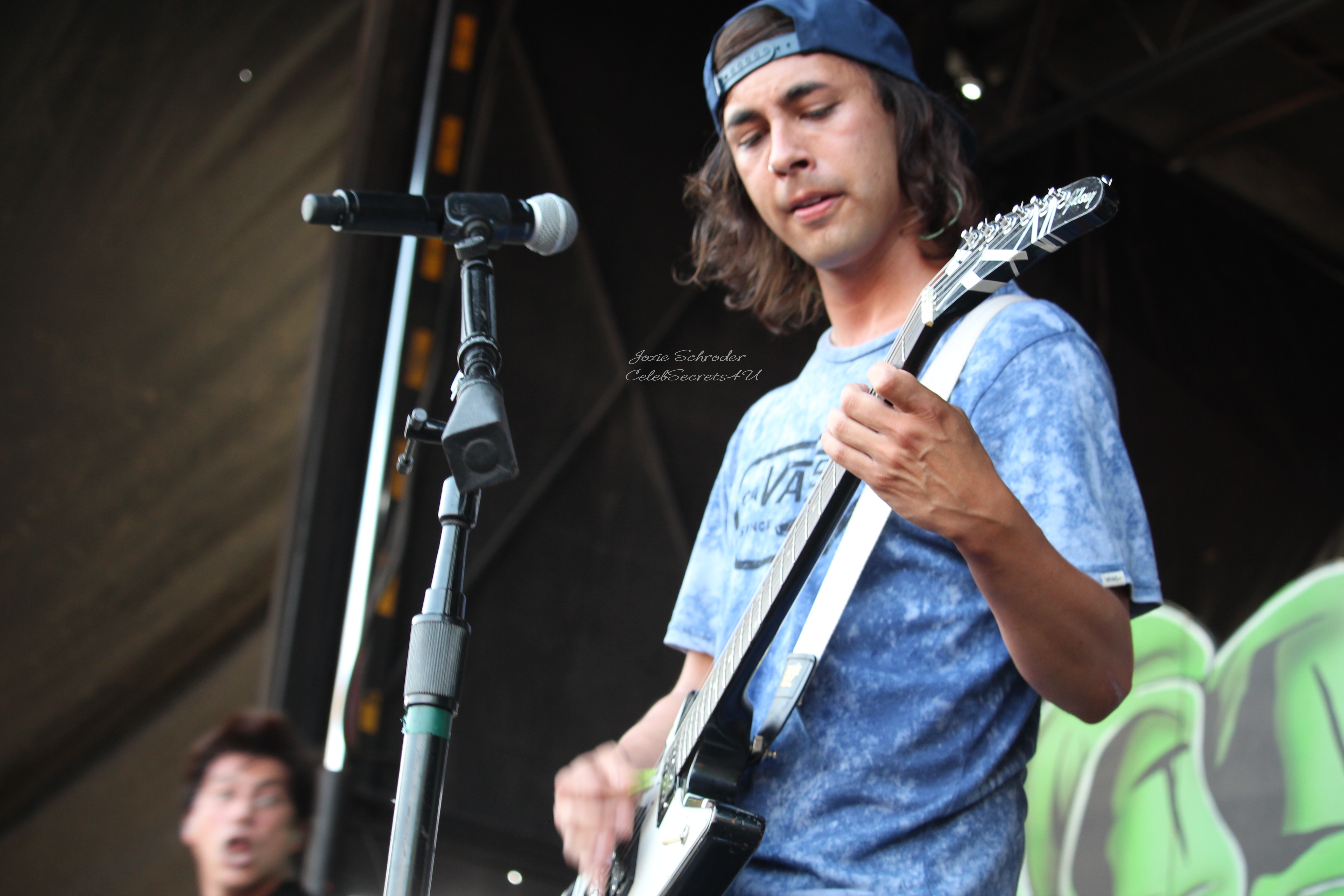 Pierce the Veil Plays Main Stage at Vans Warped Tour – See the Pics!