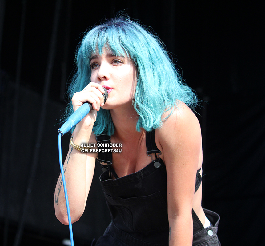 Halsey Badlands Billboard Hot 100