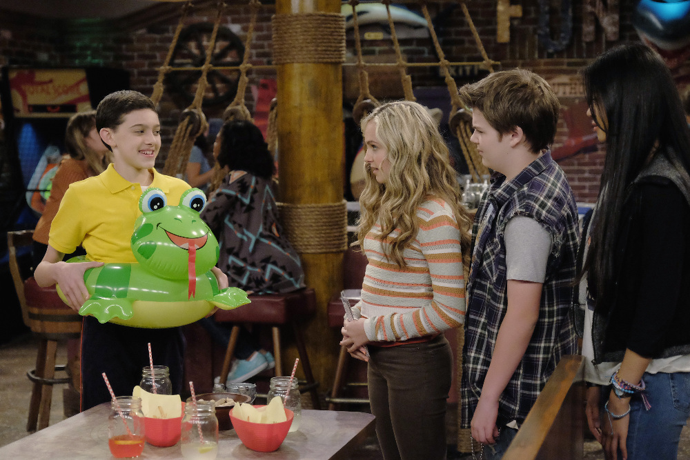 Sophie Reynolds Talks Being the Only Girl on “Gamer’s Guide to Pretty Much Everything” – Read the Q&A!