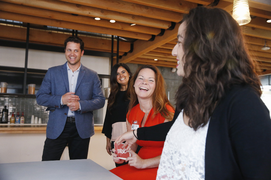 Jenni Needs a Fresh Start on Tonight’s @JobOrNoJob – Watch a Clip! (@JaneBuckingham)