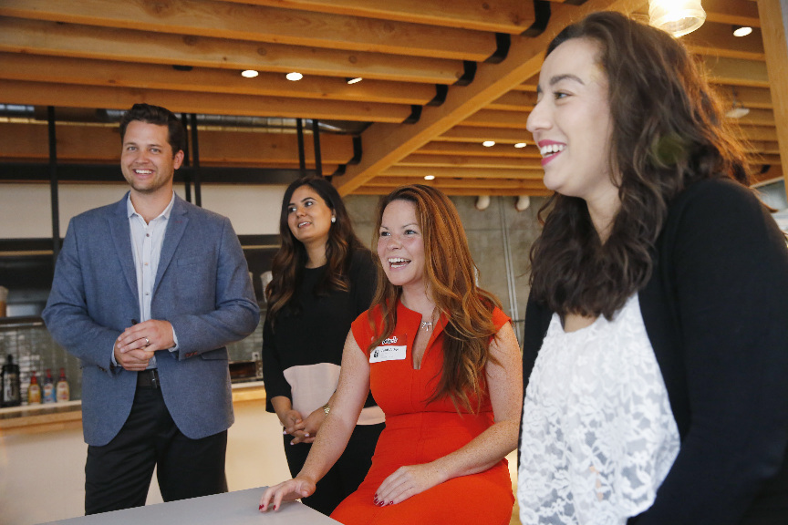 Jenni Needs a Fresh Start on Tonight’s @JobOrNoJob – Watch a Clip! (@JaneBuckingham)